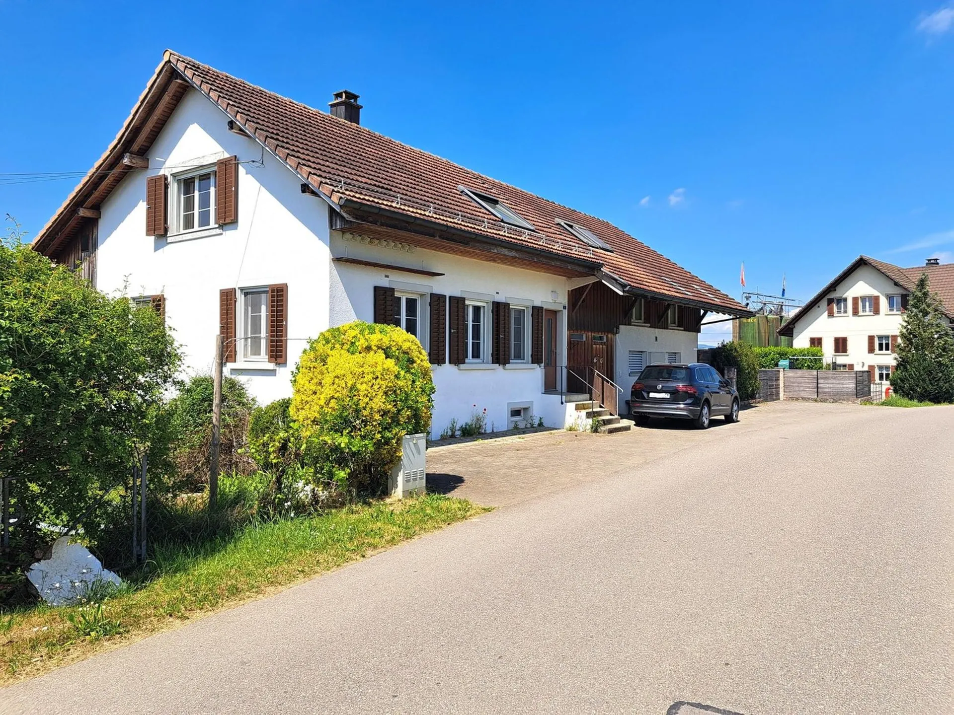 Bauernhaus mit Garten und grossem Ausbaupotential