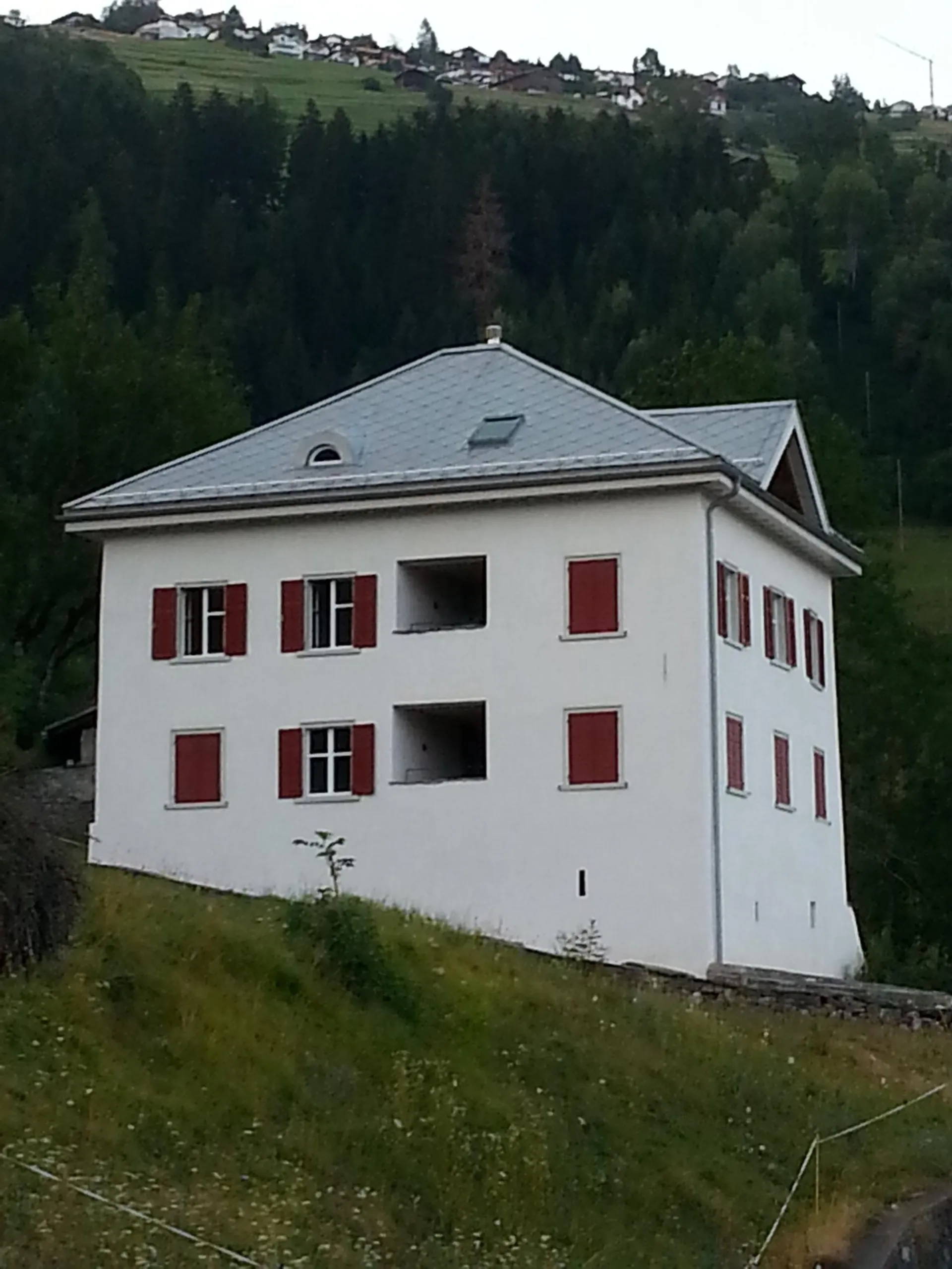 Loft-Dachwohnung in Schluein