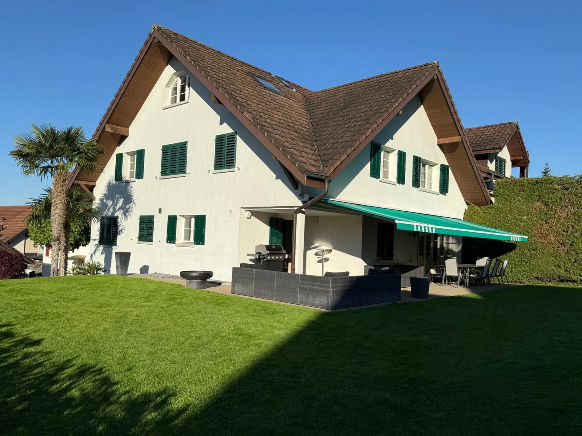 Grosszügiges und stilvolles Einfamilienhaus