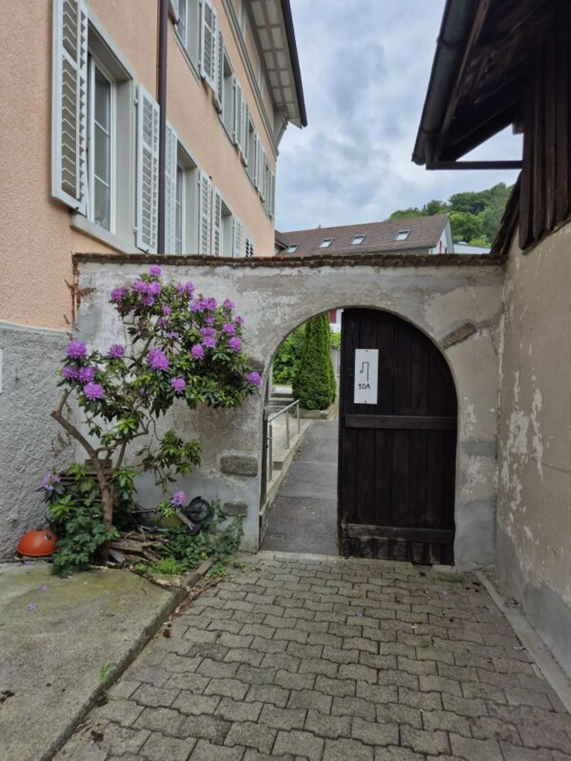 Image 10