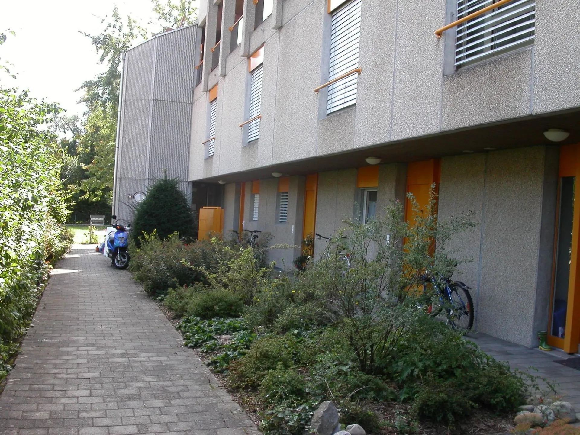 Schöne, teilsanierte 4 1/2-Zimmer-Maisonette-Wohnung mit Balkon