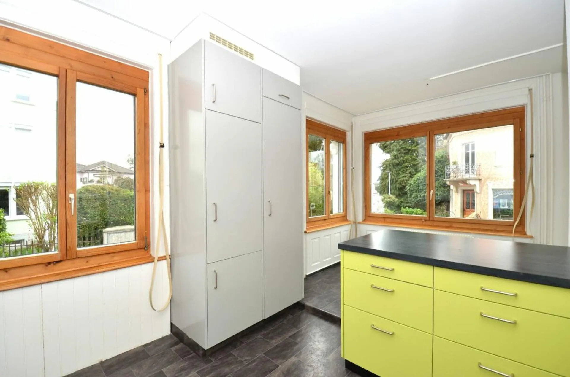 Grosse 4.5 Zimmer-Wohnung in ruhigem Quartier