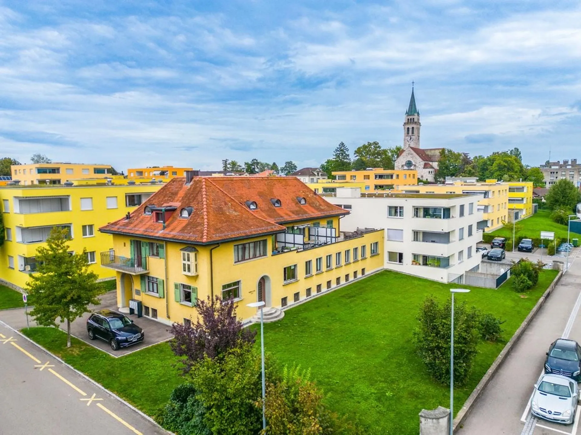 TOLLE 2.5 ZIMMER MAISONETTEWOHNUNG ZU VERMIETEN
