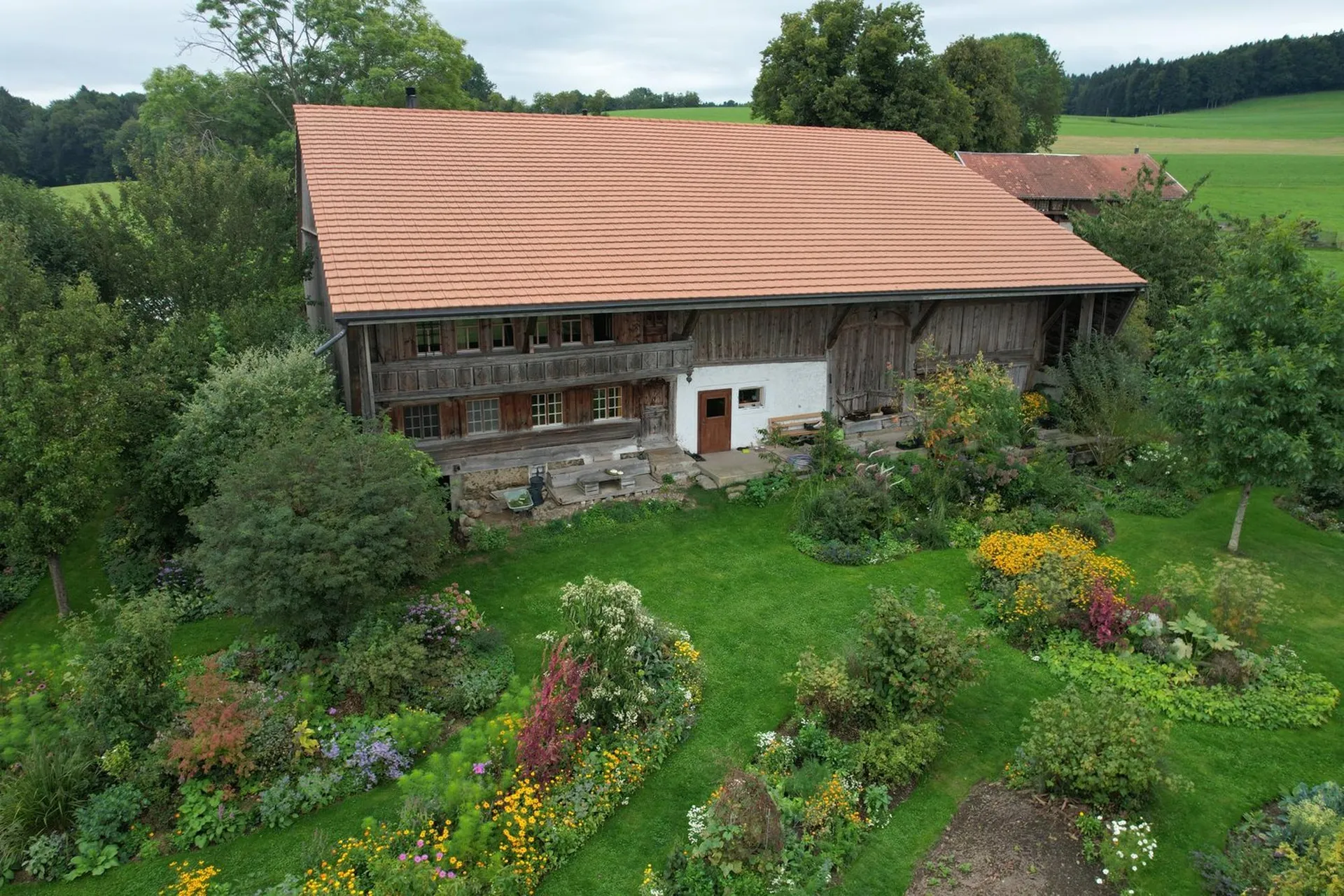 Ferme rénovée à Estévenens (FR)