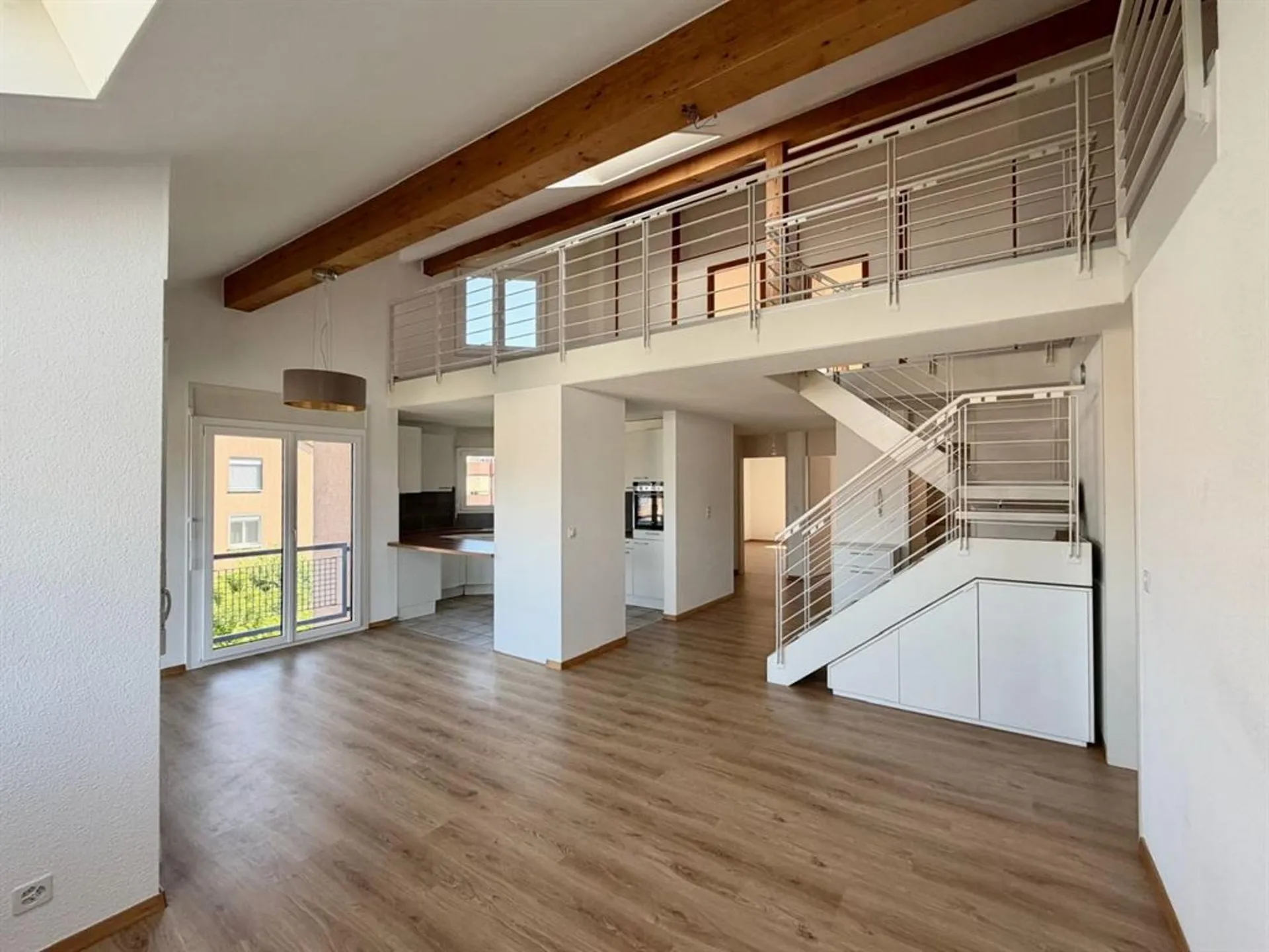 Grand duplex en attique de 5 chambres