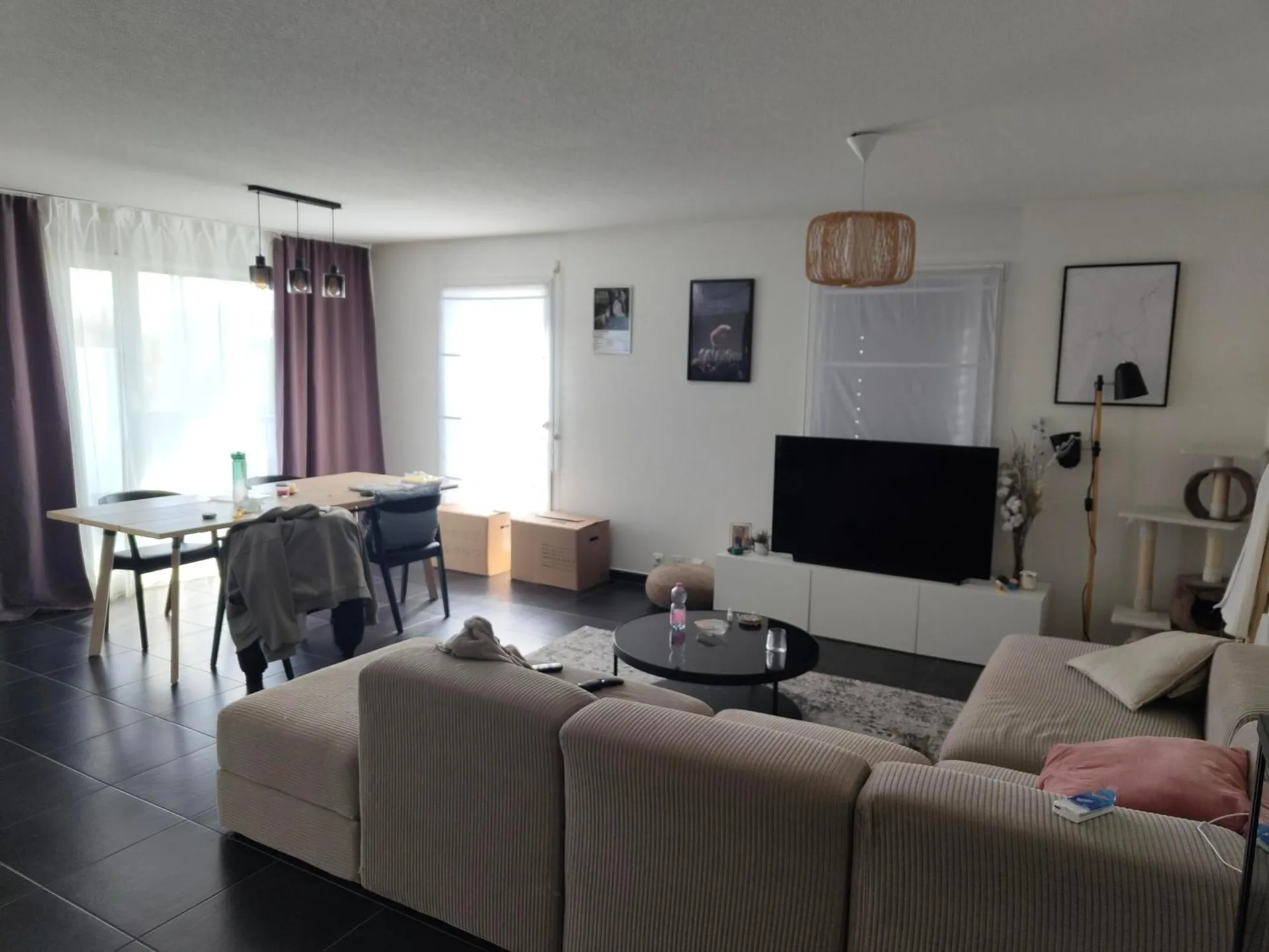 Magnifique appartement de 4 pièces avec balcon à Chavornay