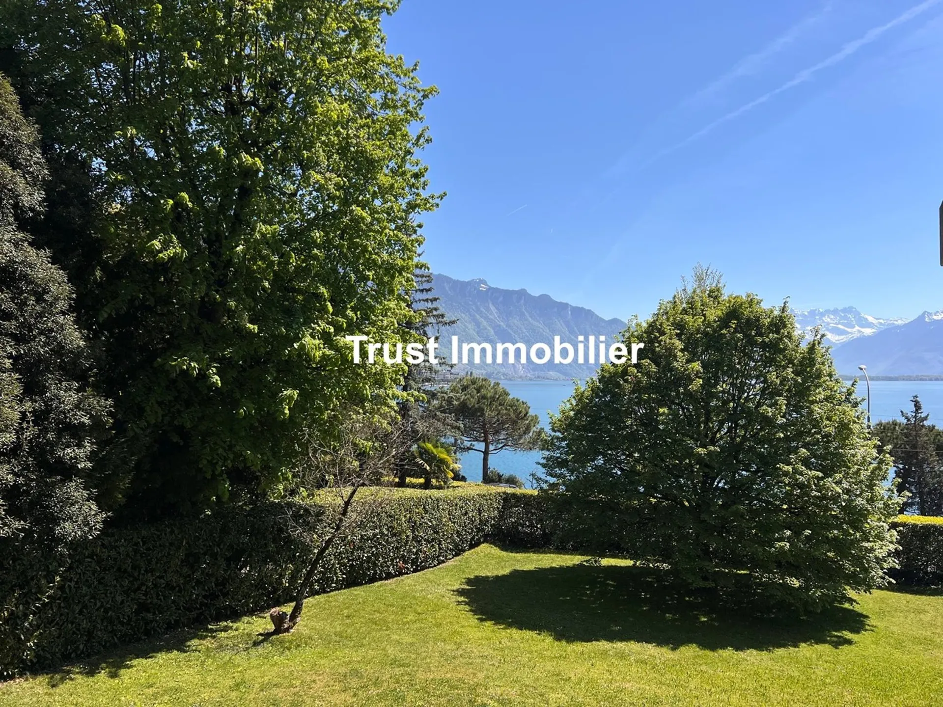 3002. En exclusivité : Appartement 3 pièces rénové Vue lac Clarens