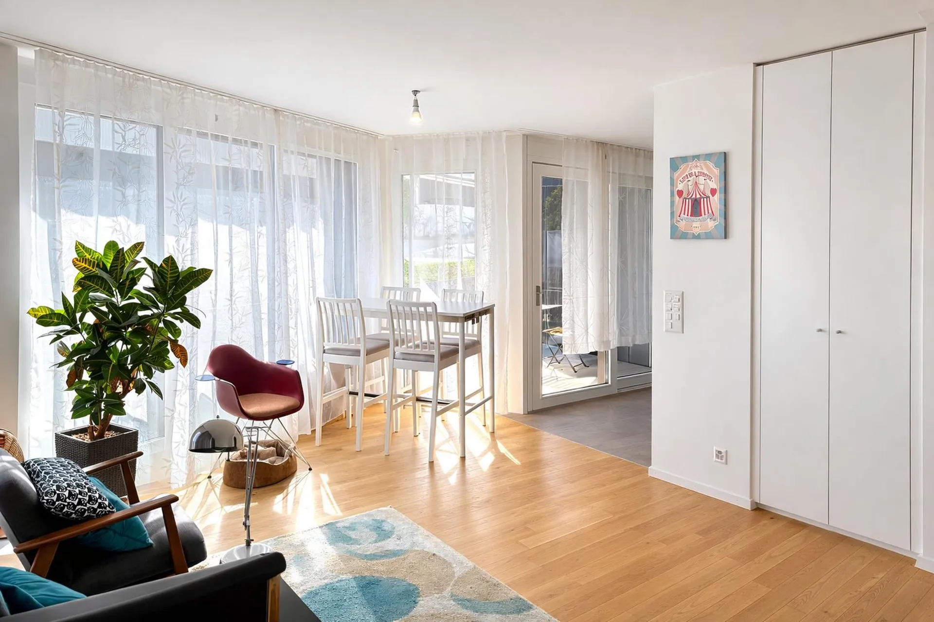 🌿 Grand studio lumineux avec loggia – Écoquartier OSIRIS à Échallens