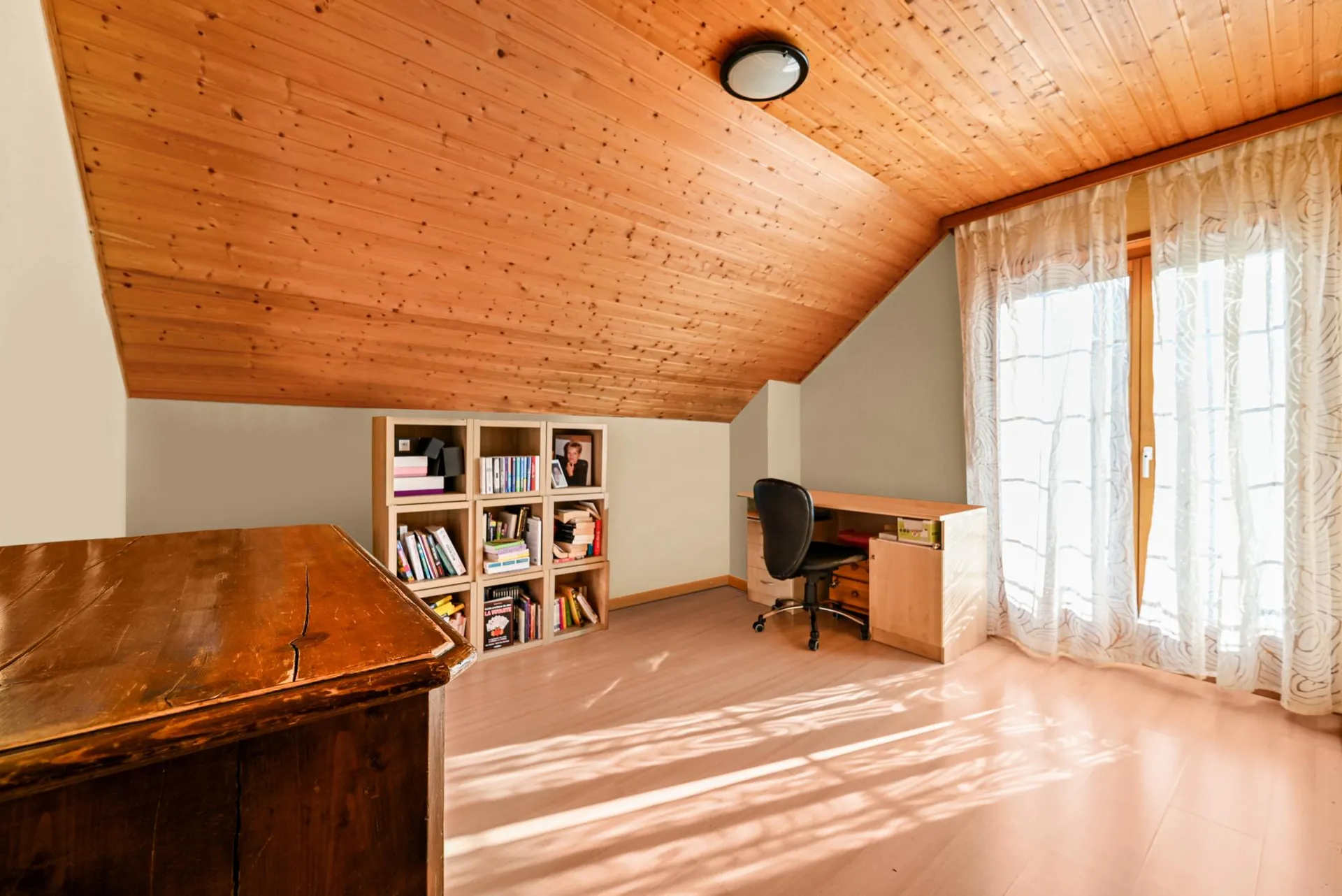 Image 10