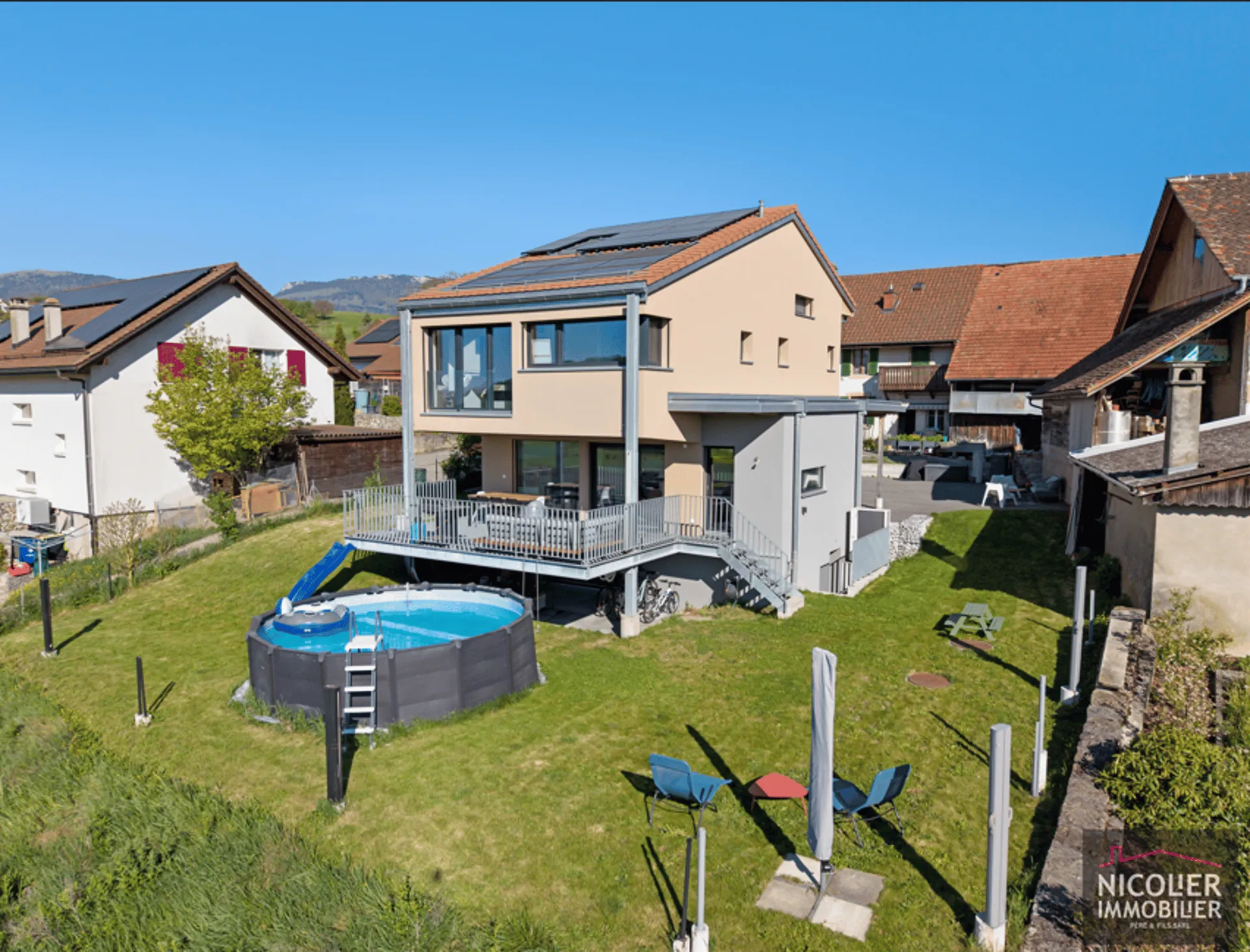 Magnifique villa moderne de 5,5 pièces à Champvent