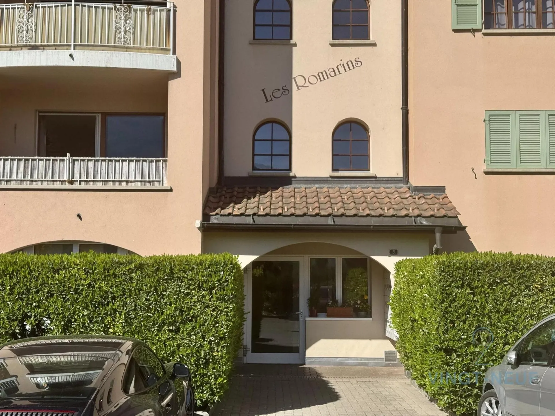 Spacious duplex at "Les Bains de Saillon"