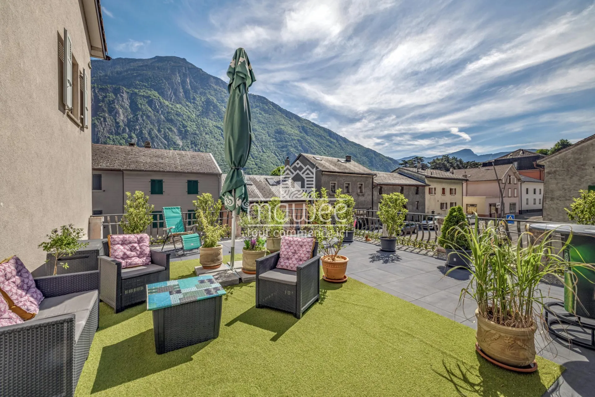 Appartement de 2,5 pièces avec une exceptionnel terrasse panoramique !