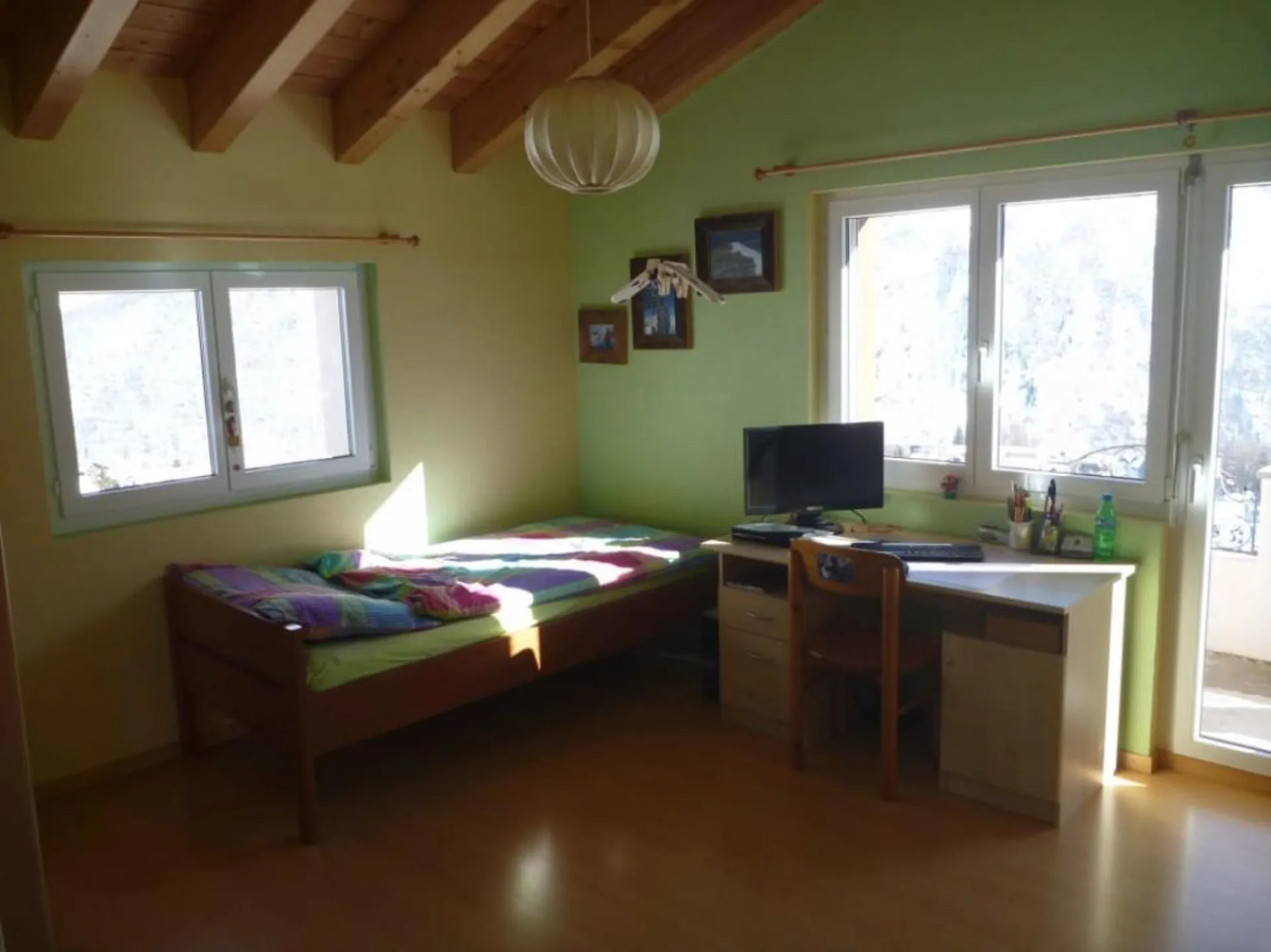 Image 4