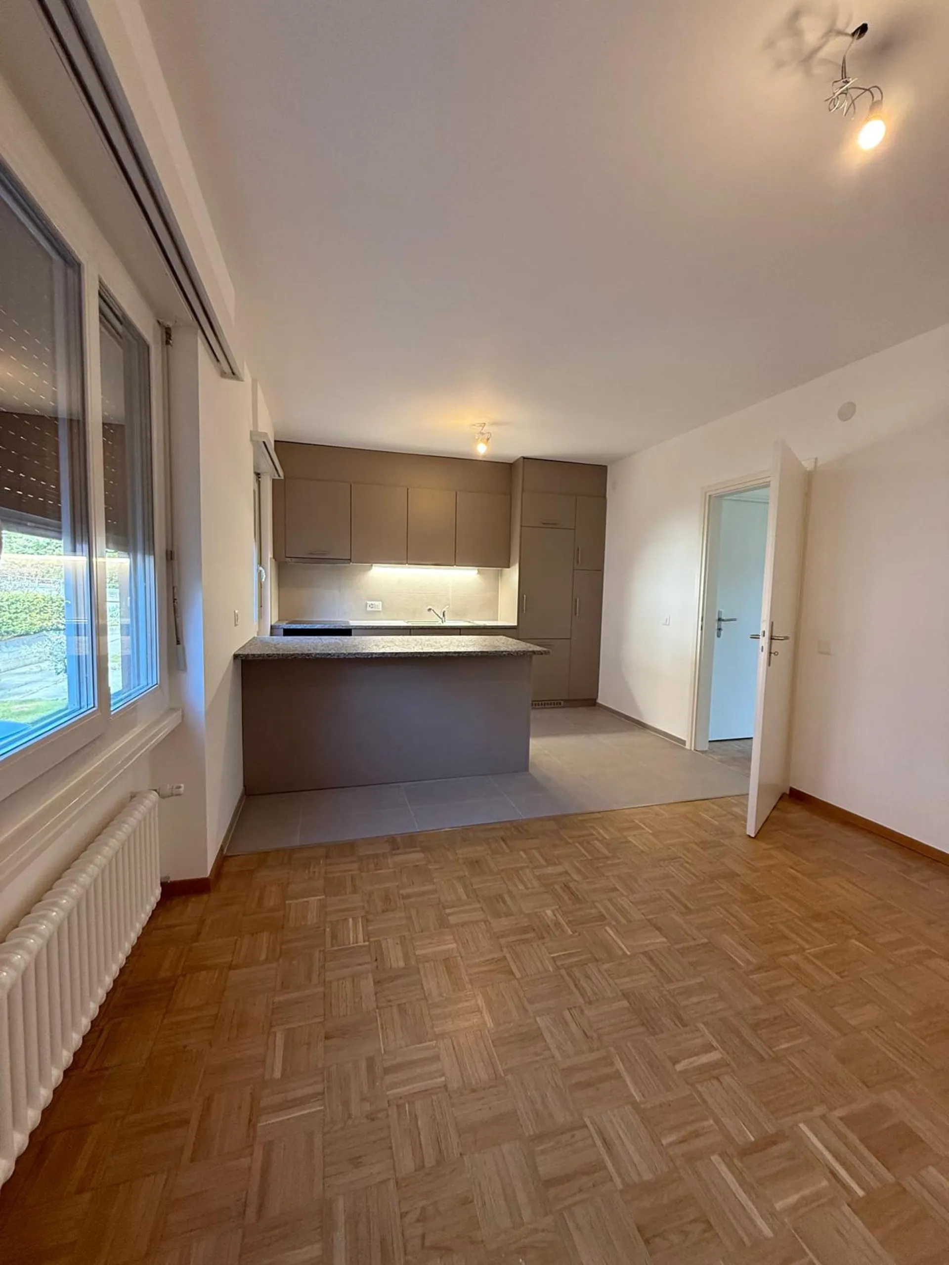 Agno - Affittasi ampio 5.5 locali con garage