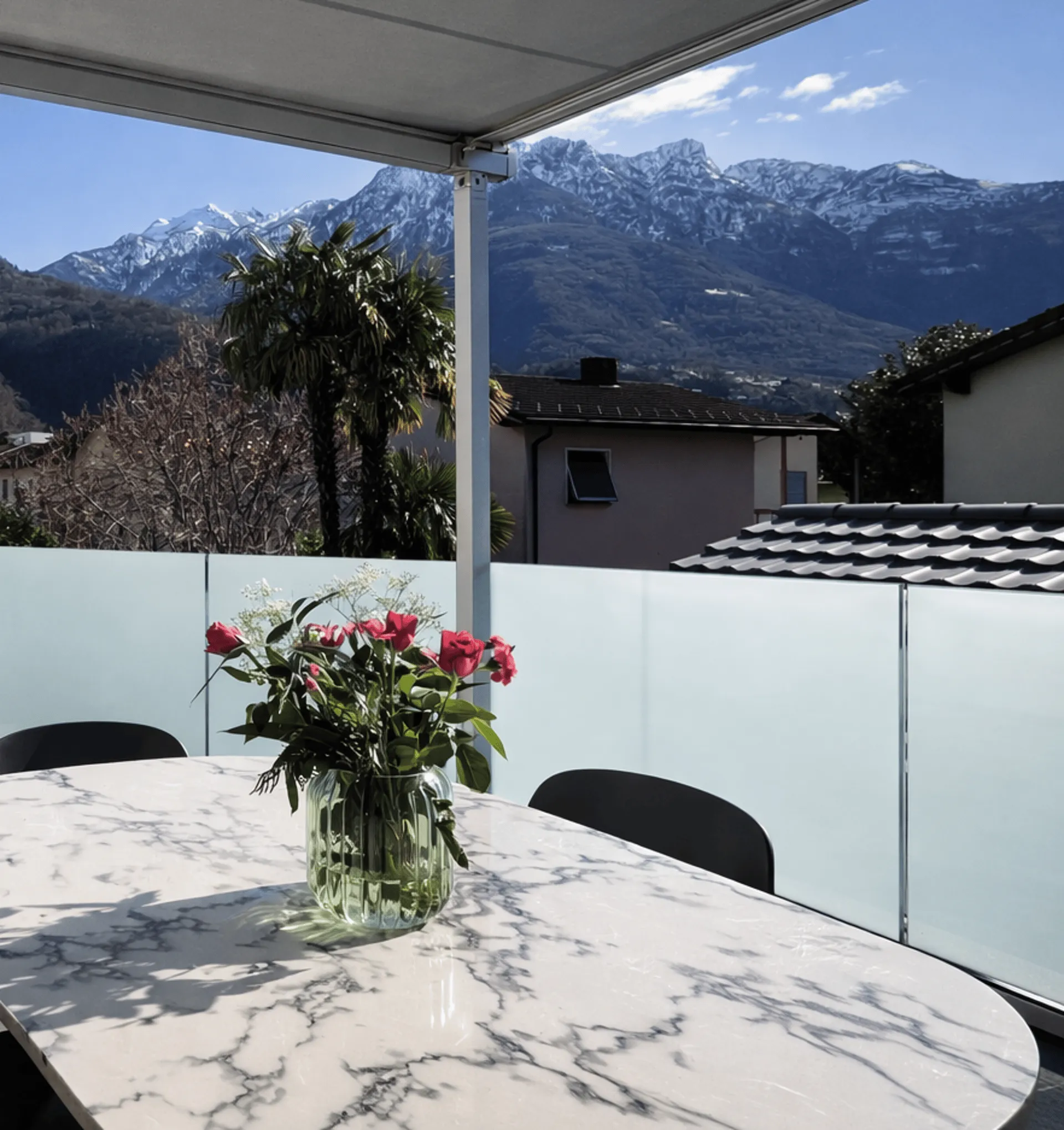 BELLINZONA - SPLENDIDA E MODERNA PROPRIETÃ€ BIFAMILIARE
