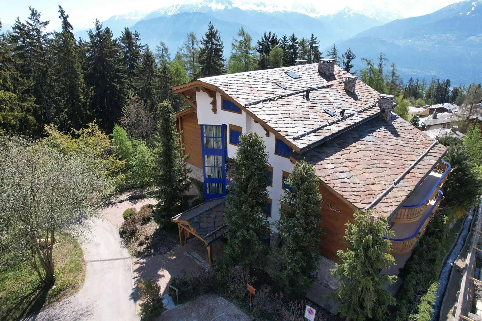 Image 3