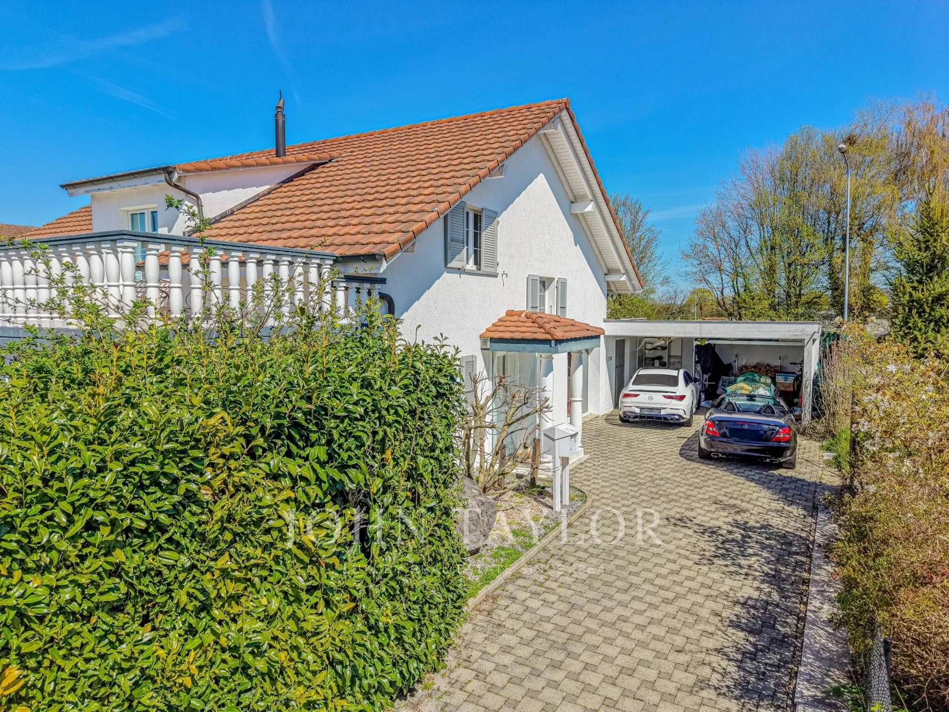 Élégante villa familiale avec piscine