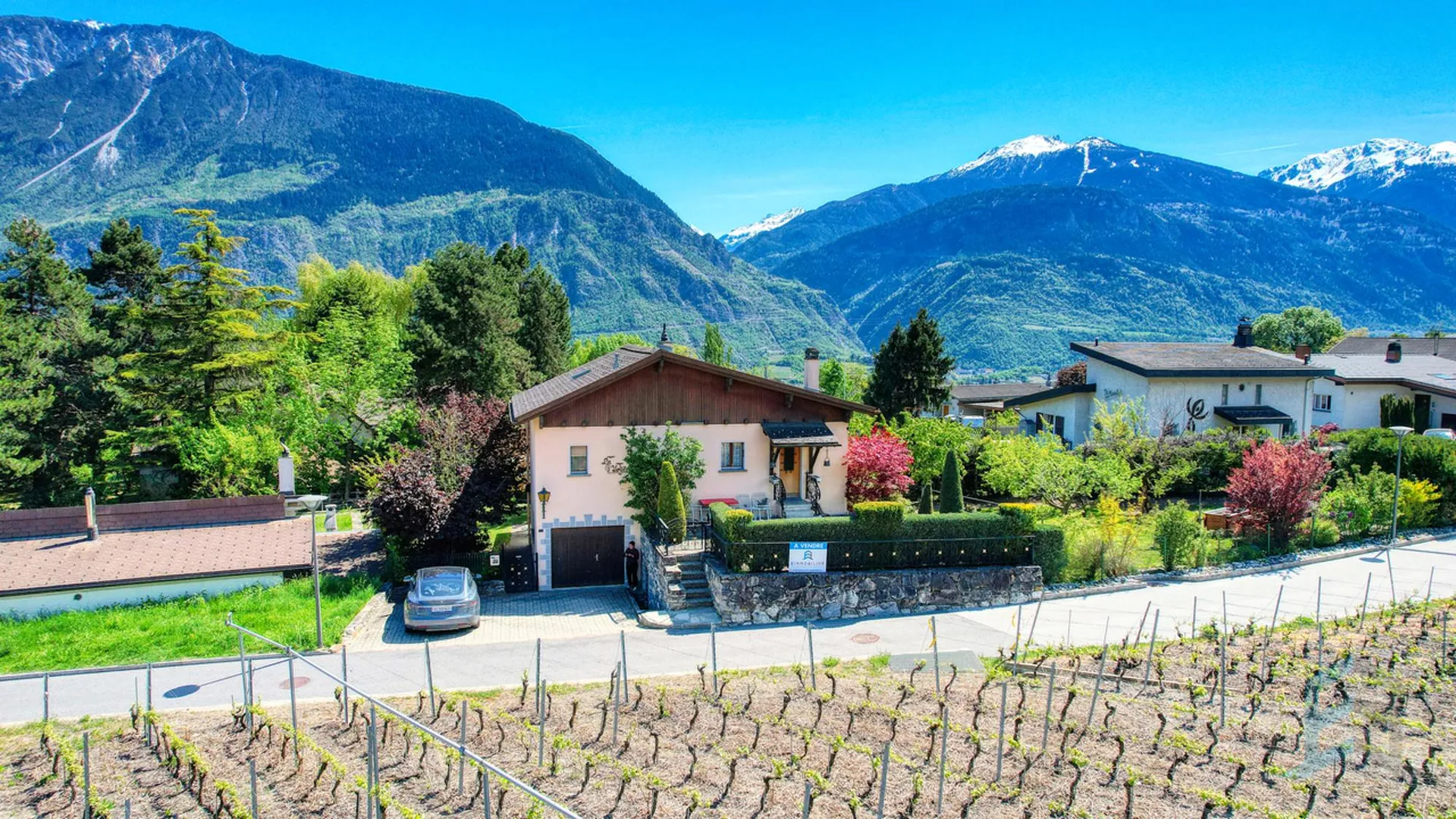 EXCLUSIVITE Maison de 4 ½ pièces à rénover dans un quartier calme