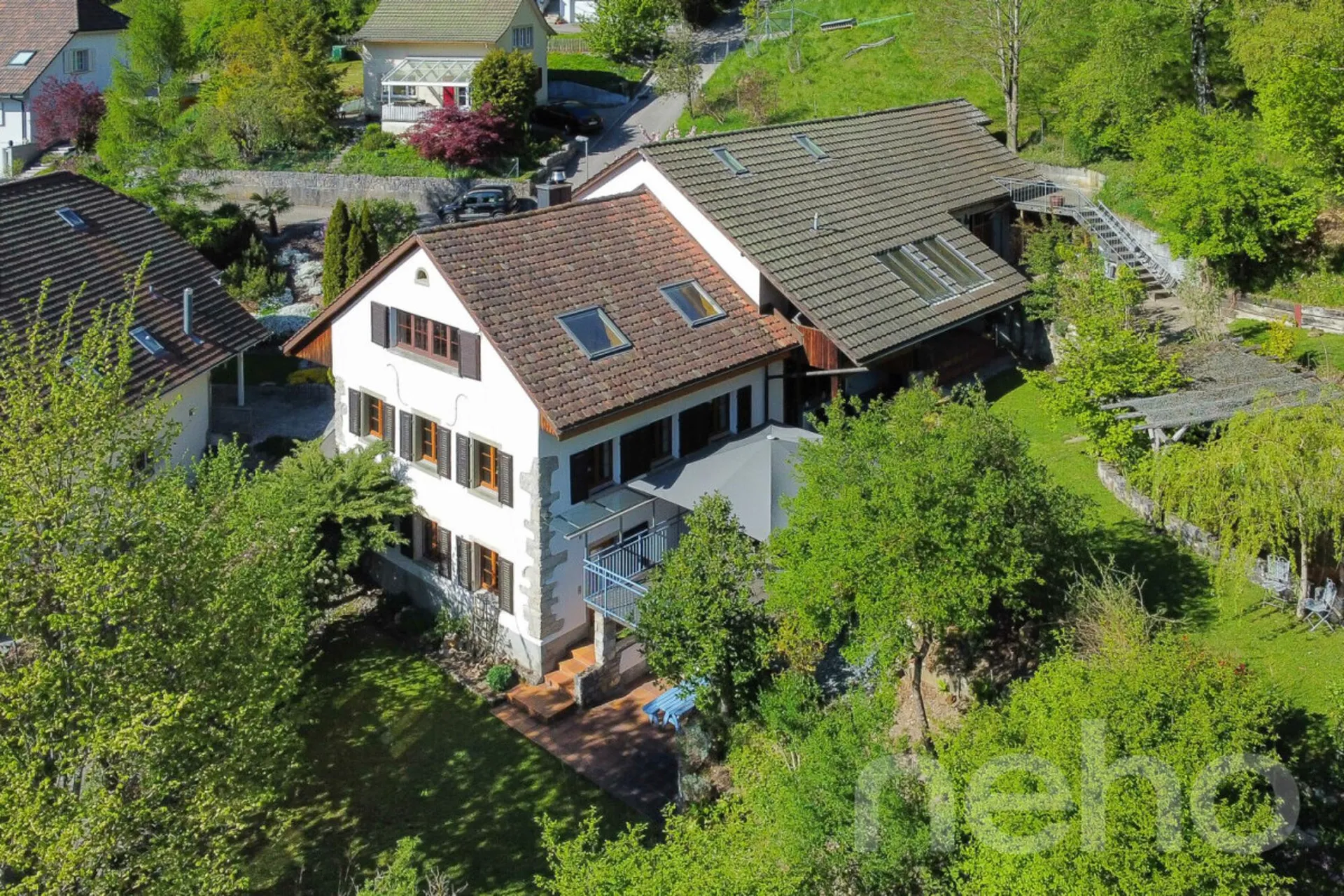 Historisches 6 Zimmerhaus mit Einliegerwohnung und Aussicht