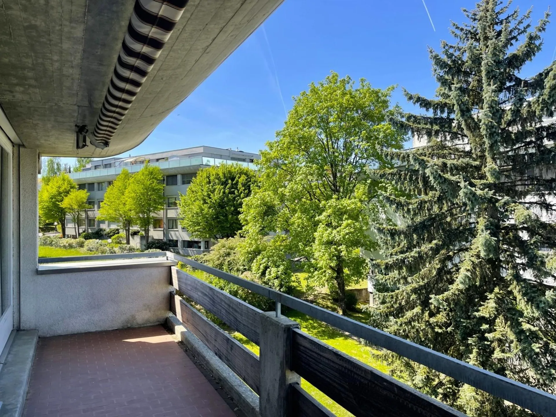 Schöner Grundriss, Balkon und Dachterrasse