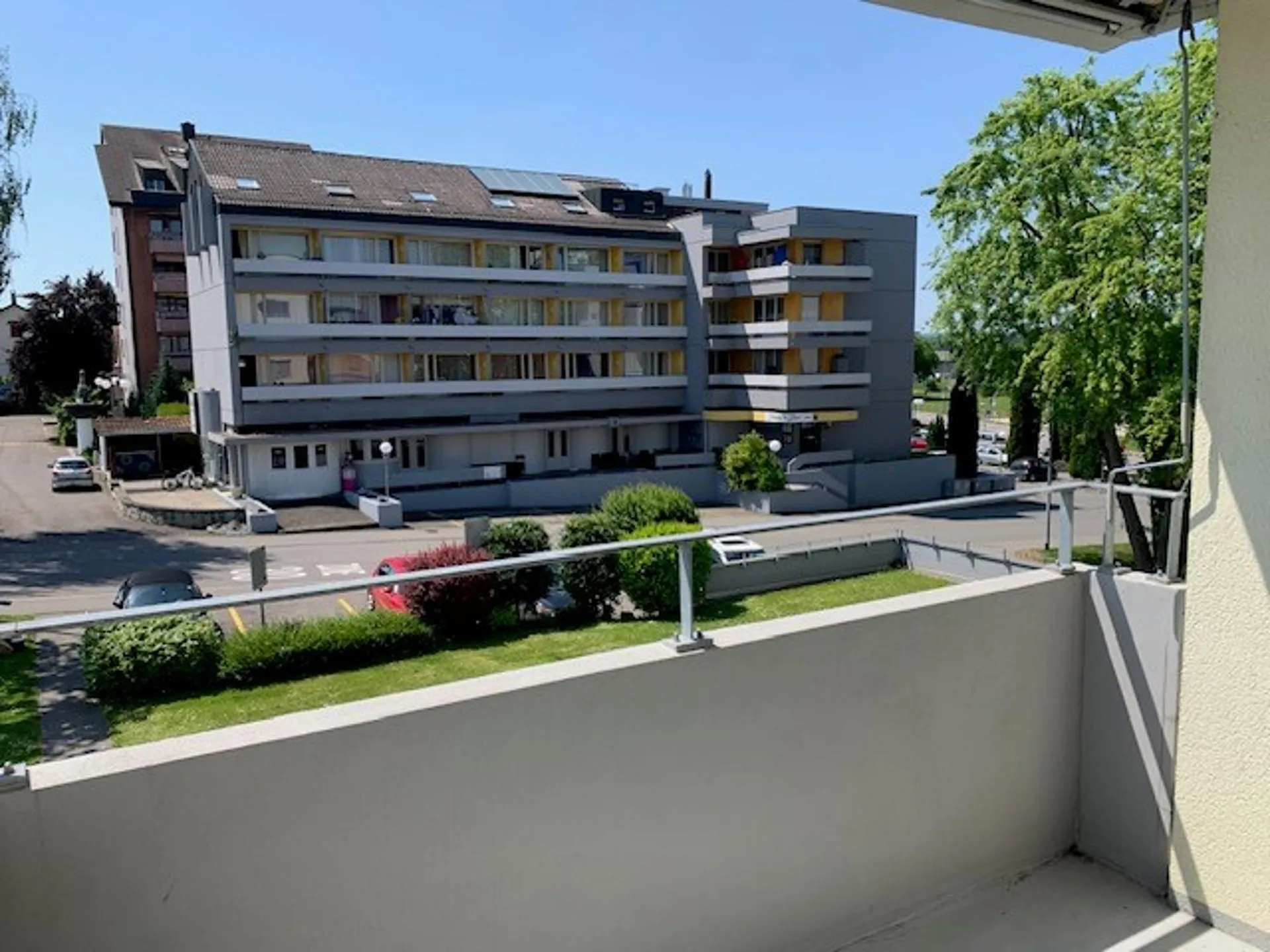 Gemütliche 2.5 Zimmer - Wohnung 4.OG / 5.OG rechts