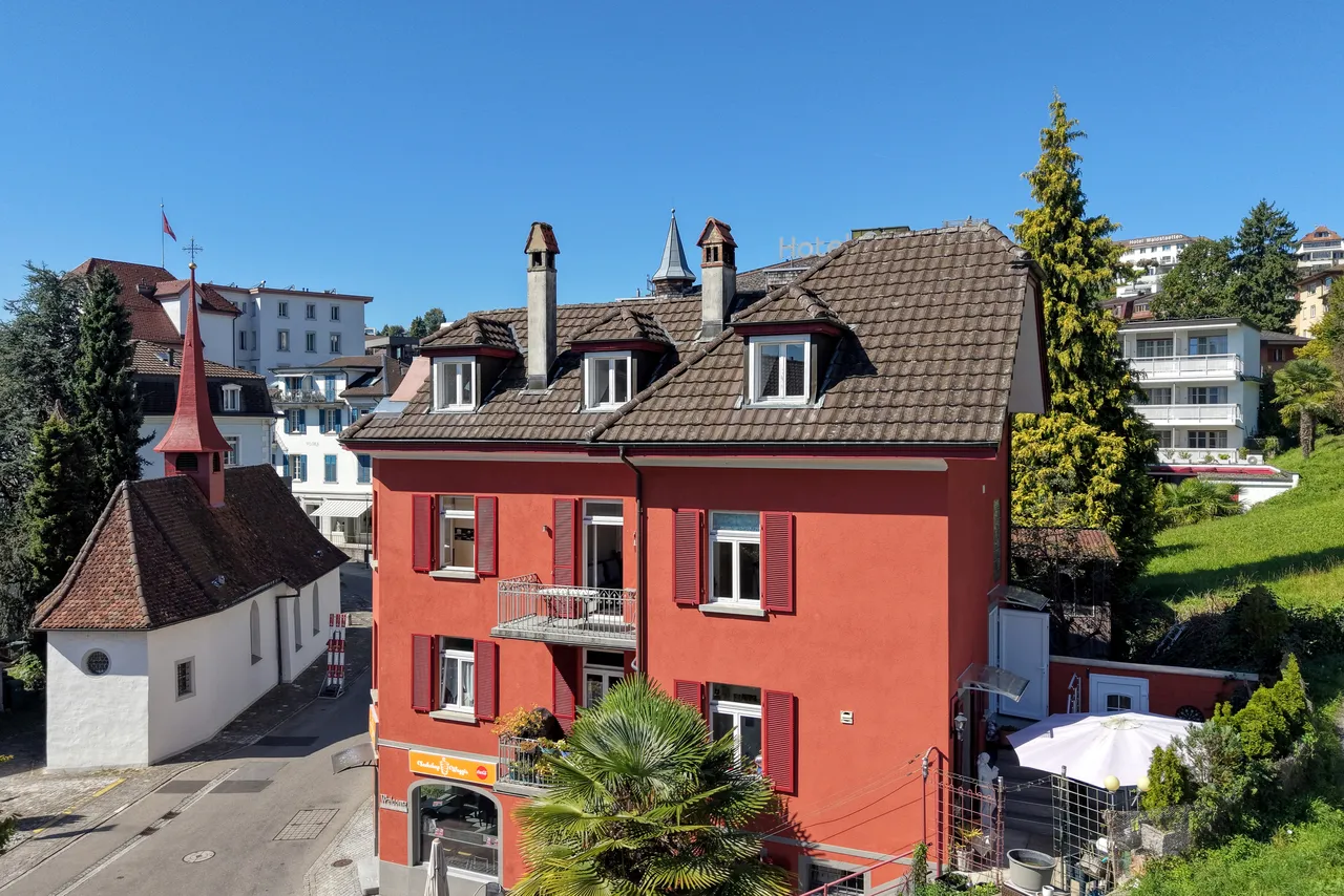 Charmantes Mehrfamilienhaus im Dorfkern