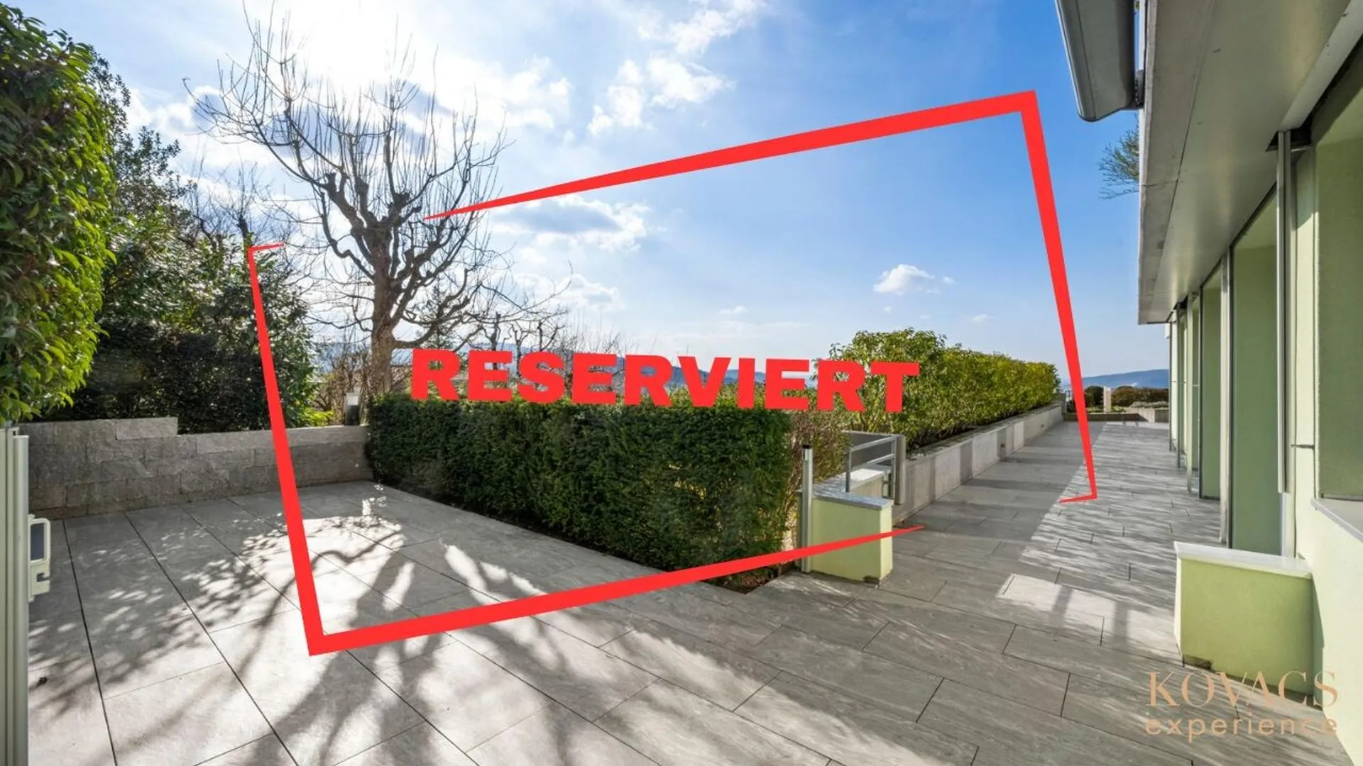Moderne Terrassenwohnung mit traumhafter Natur und Weitblick