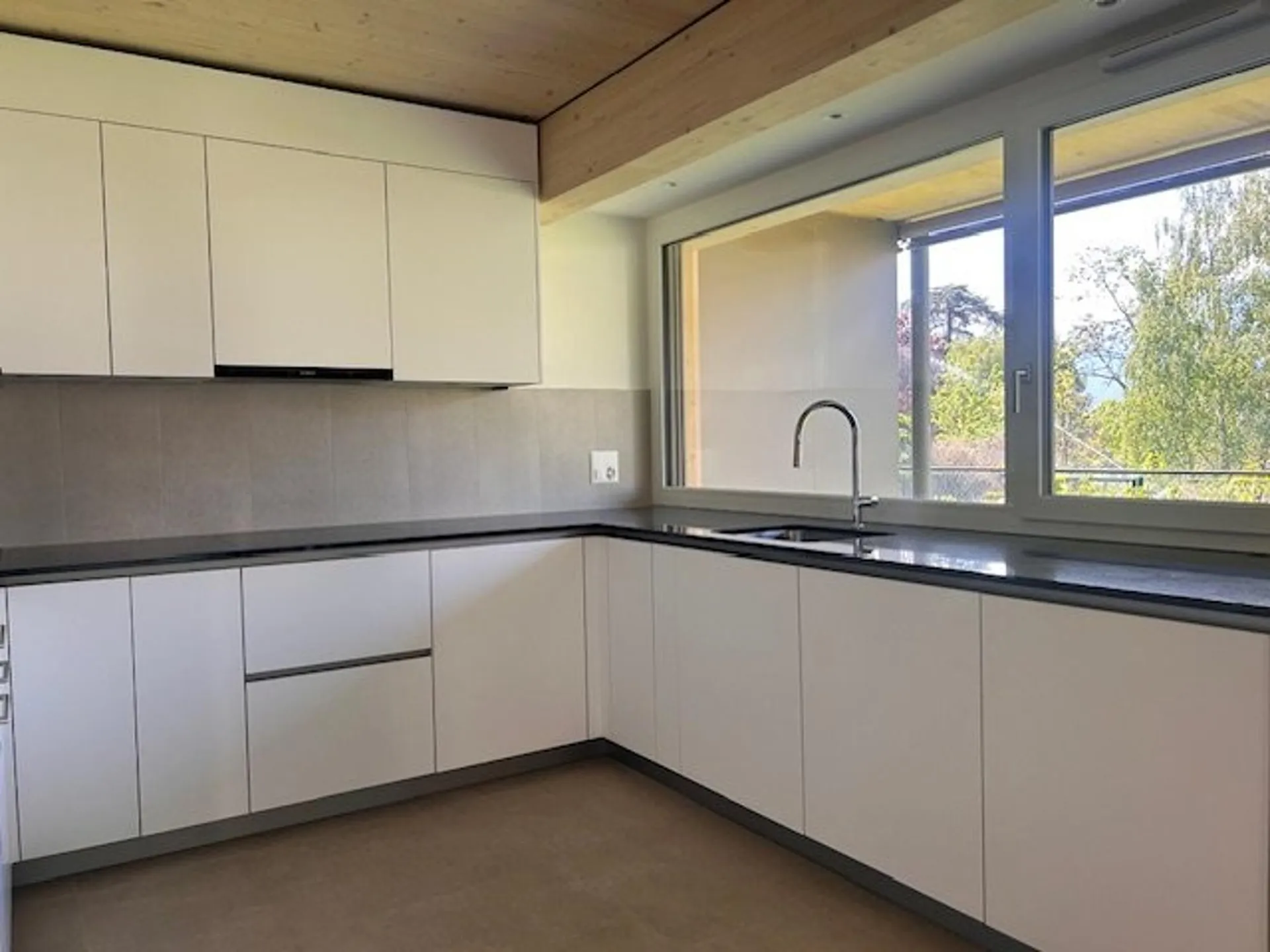 Logement 3.5 pièces au rez-de-chaussée