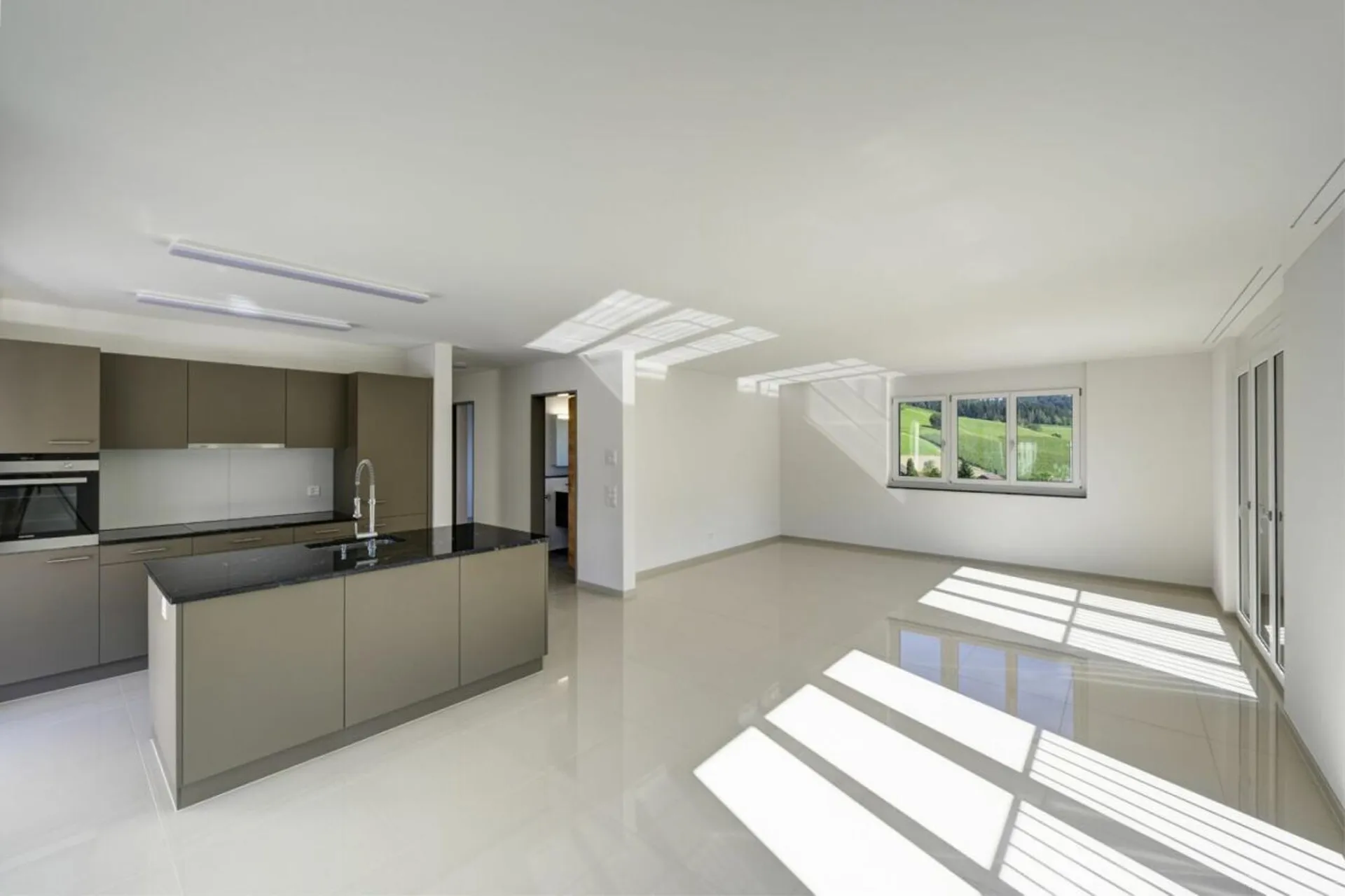 Familienfreundliche 4.5-Zimmerwohnung mit Gartensitzplatz