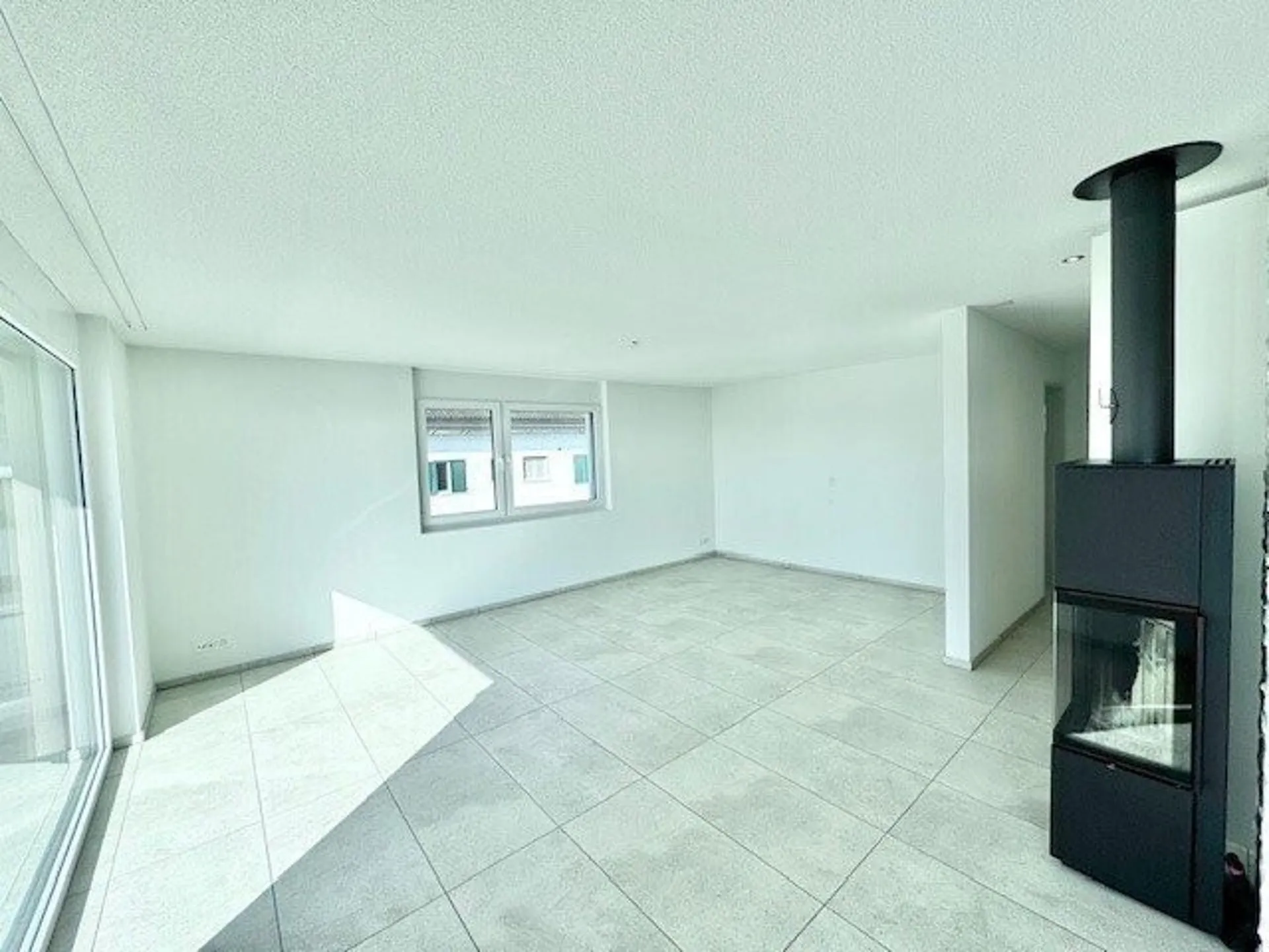 Moderne Wohnung an ruhiger Lage