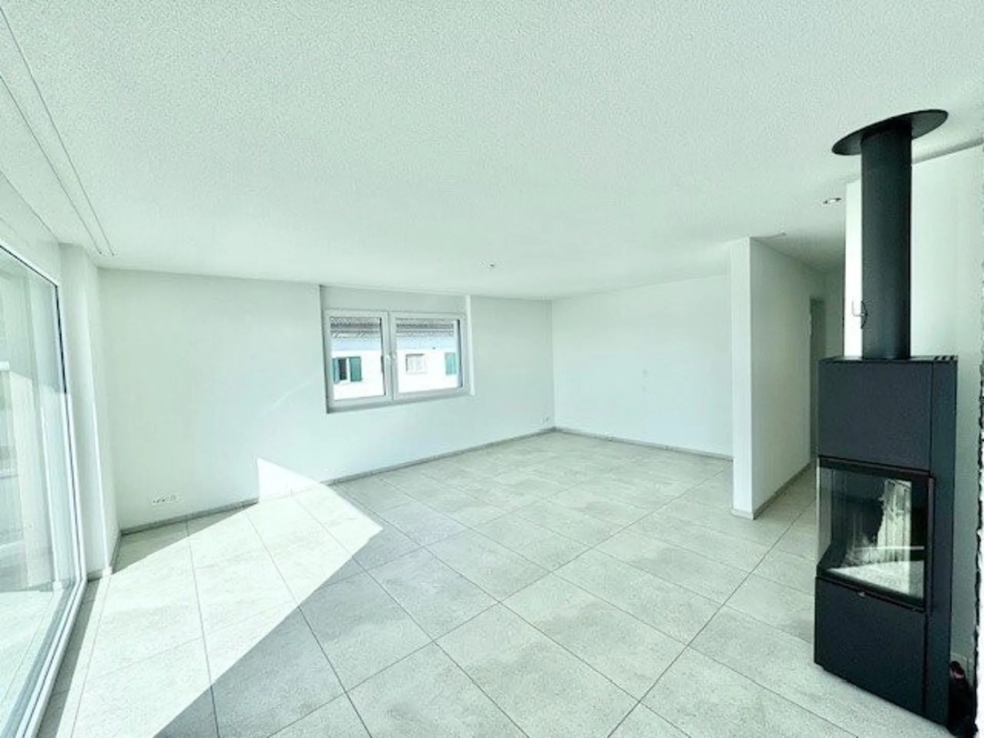 Moderne Wohnung an ruhiger Lage