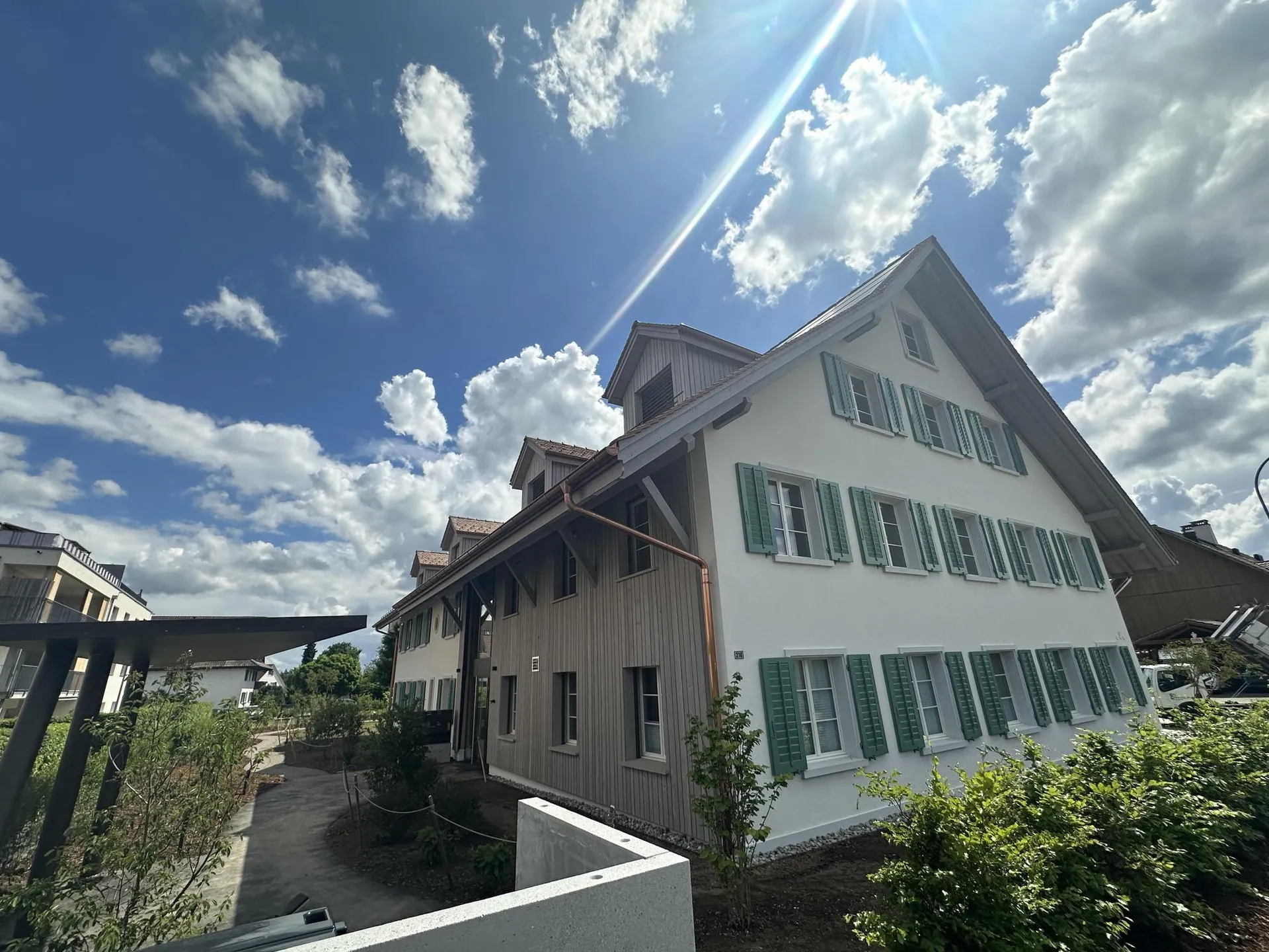 Helle 4.5-Zimmer-Neubauwohnung in Nürensdorf