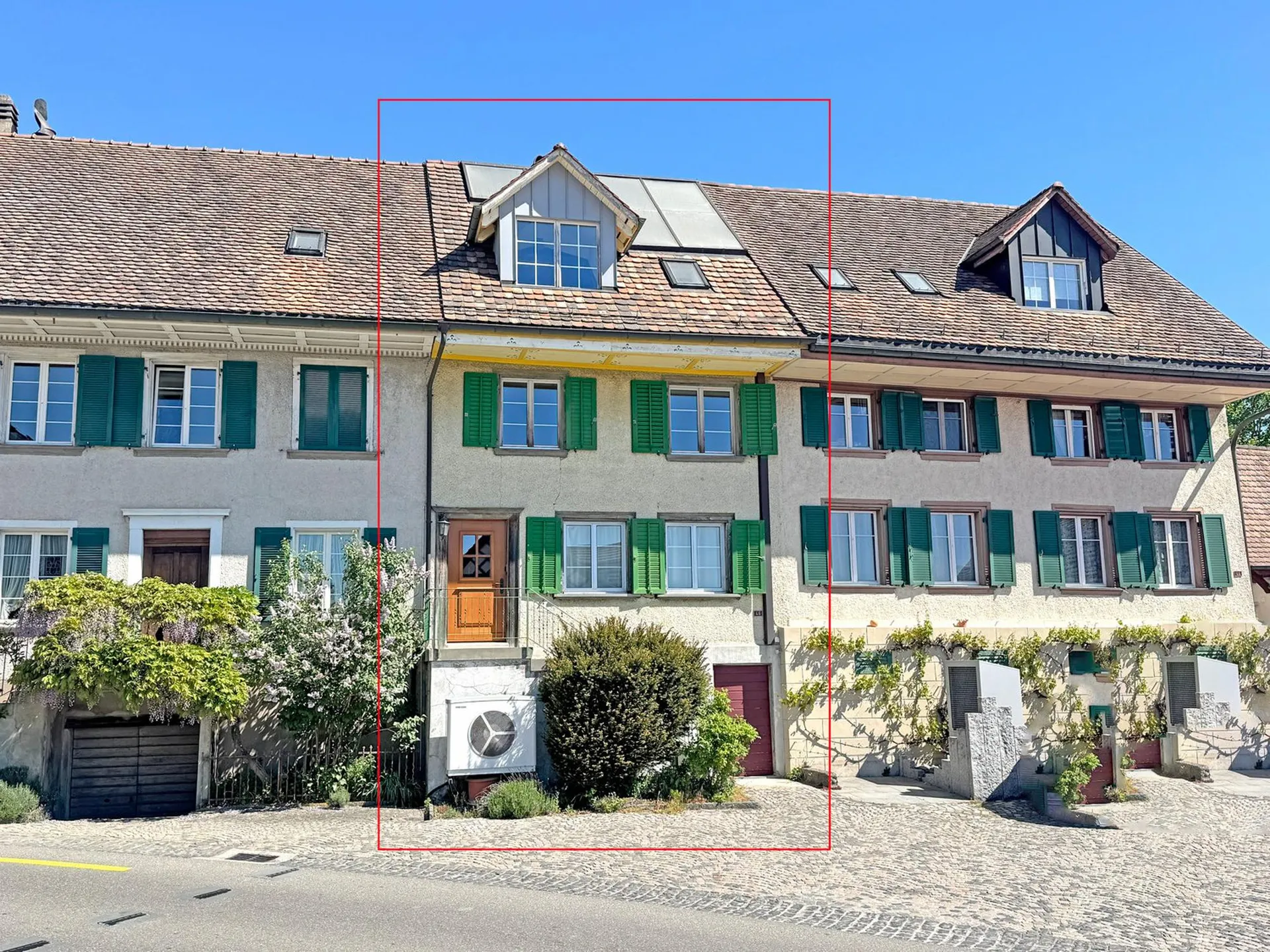 Charmantes Bauernhaus aus dem Jahr 1780 in Truttikon – Historisches Flair trifft modernen Komfort