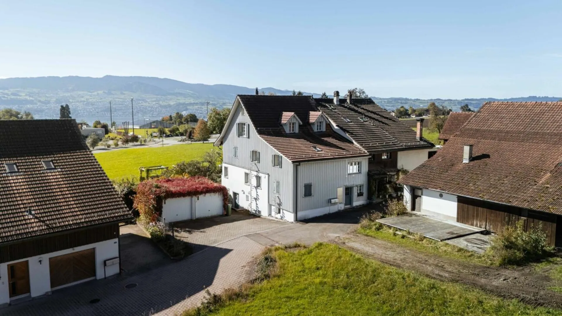 Einzigartige Maisonettewohnung im modernen Landhausstil