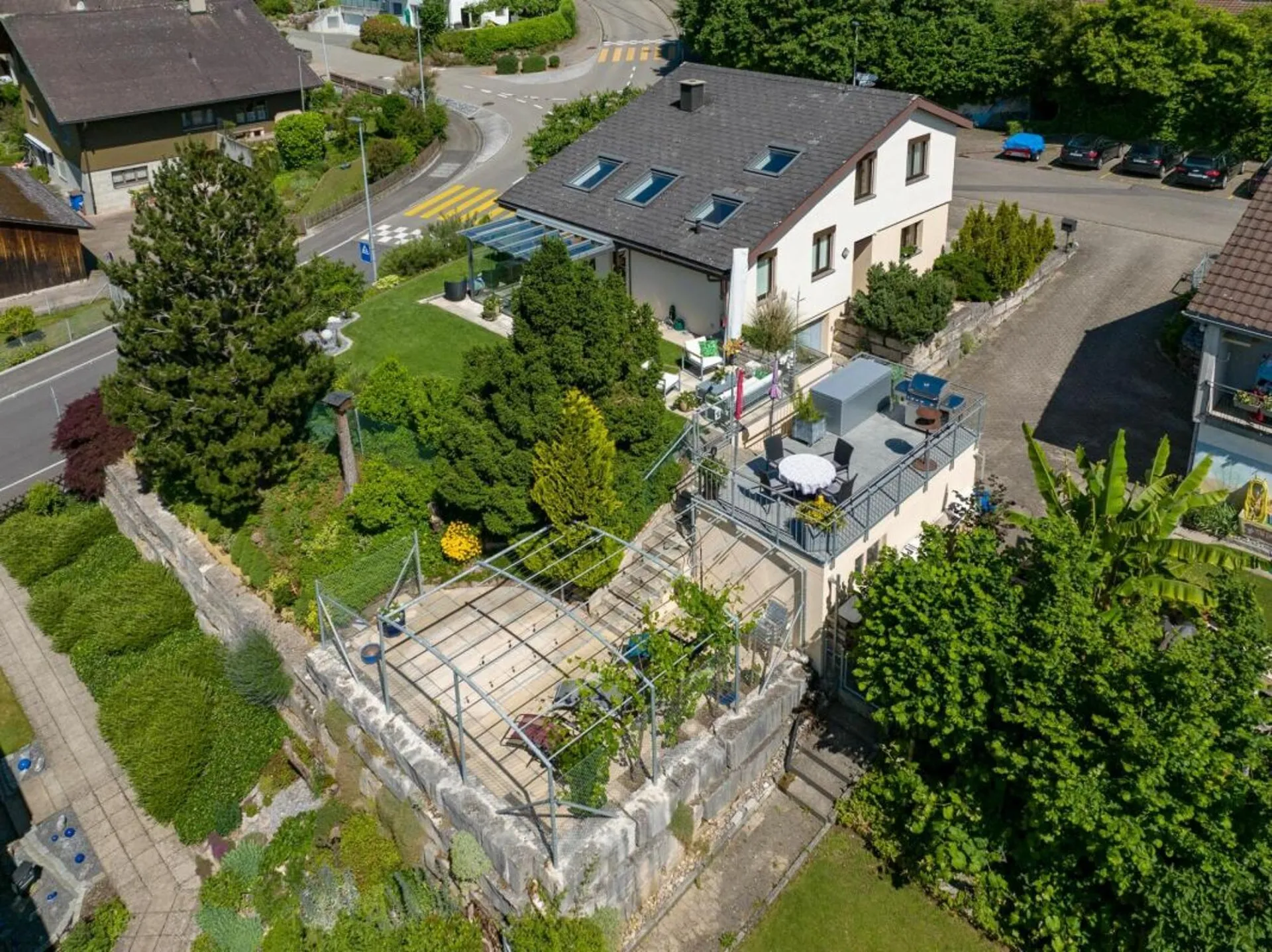 Wohnoase für die ganze Familie mit traumhaftem Garten