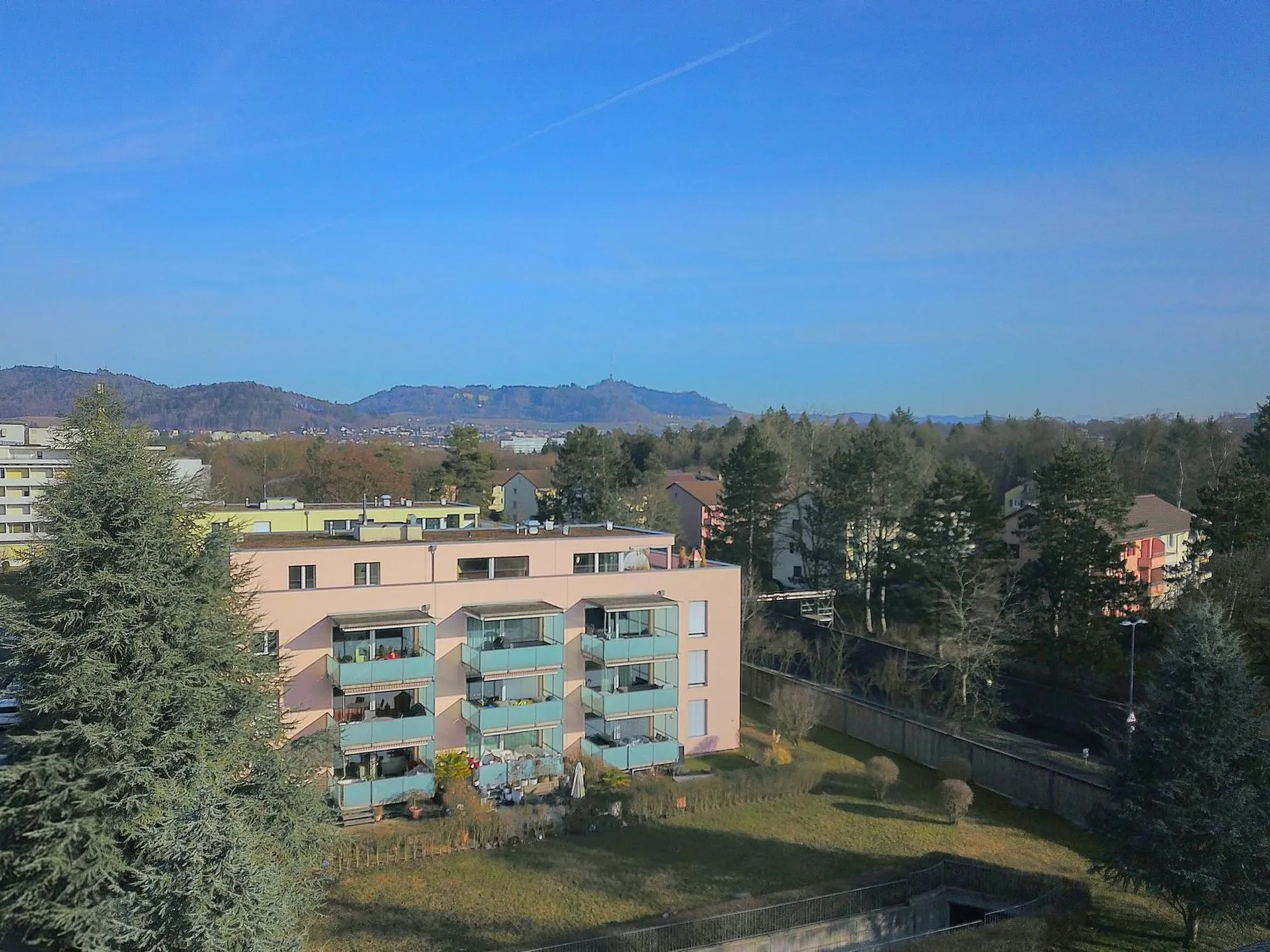 Moderne 5.5 Zimmer Attika-Stadtwohnung mit herrlicher Weitsicht