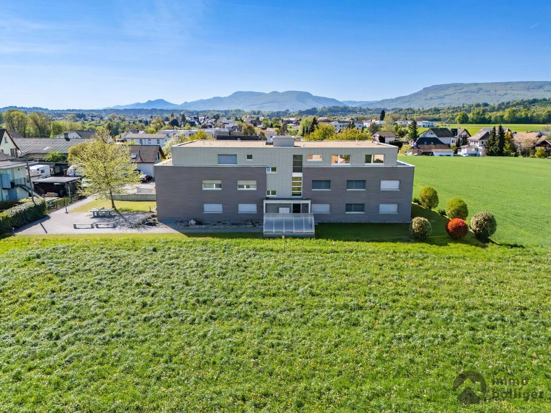 Ihr Zuhause in der Attika - grosszügig, ruhig, naturnah