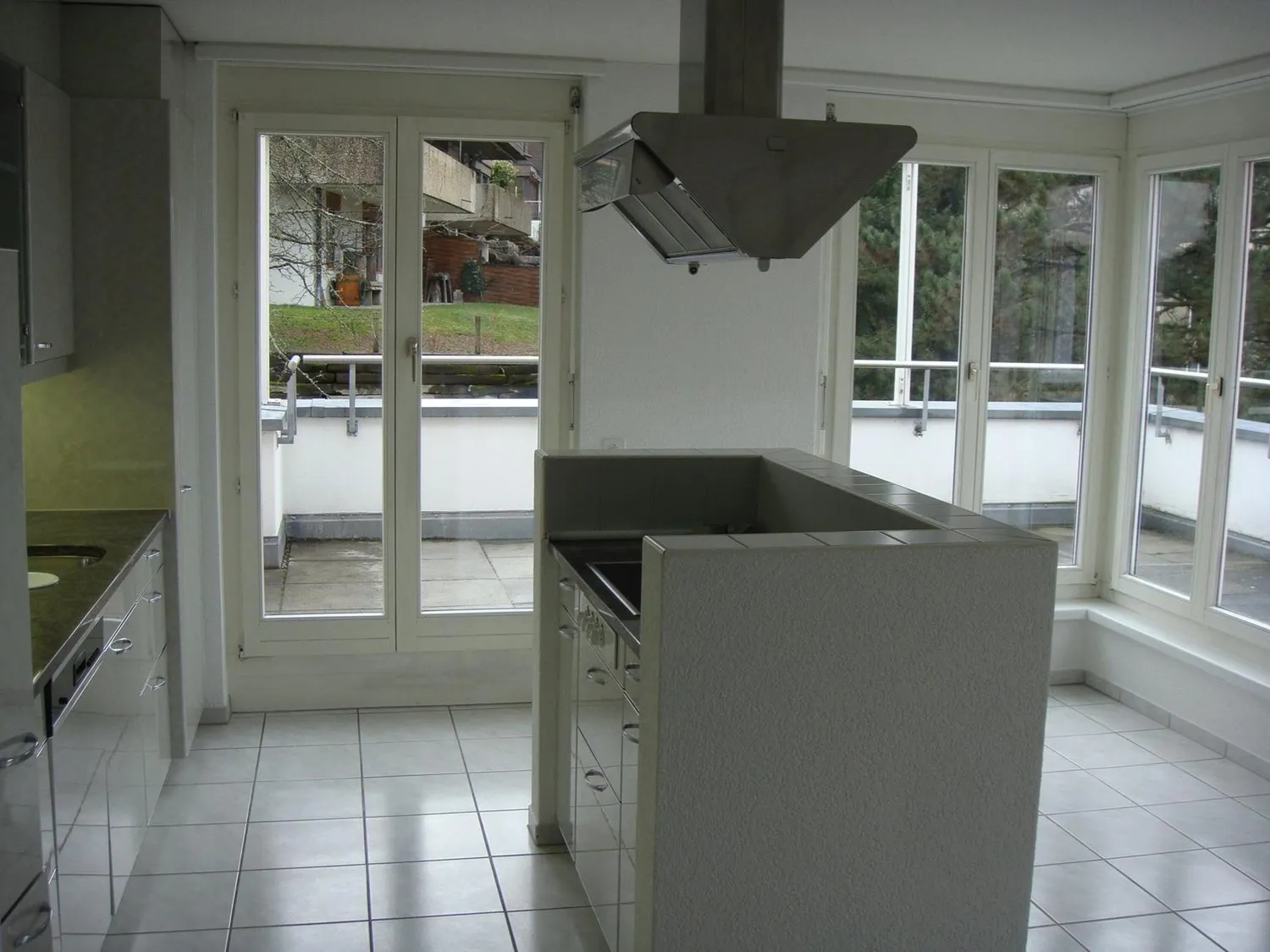3.5-Zimmer-Attikawohnung mit Terrasse & Kamine