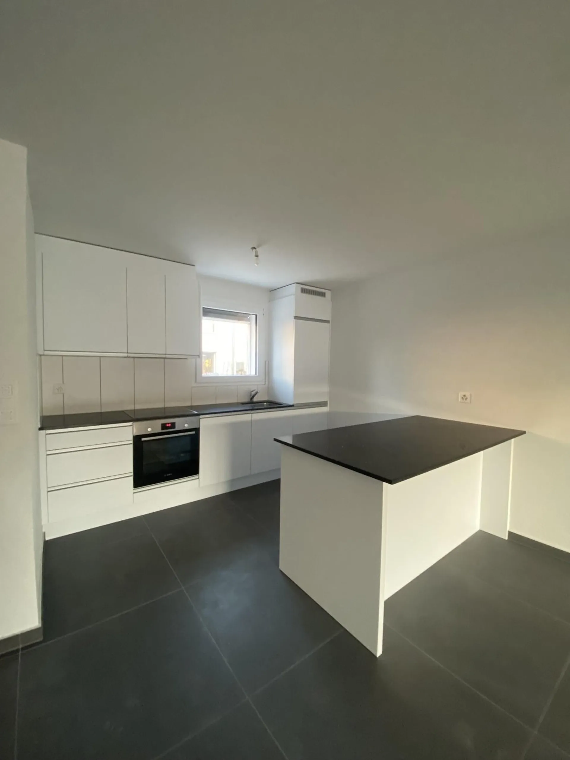 Neue 3.5 Zimmerwohnung in Müntschemier !