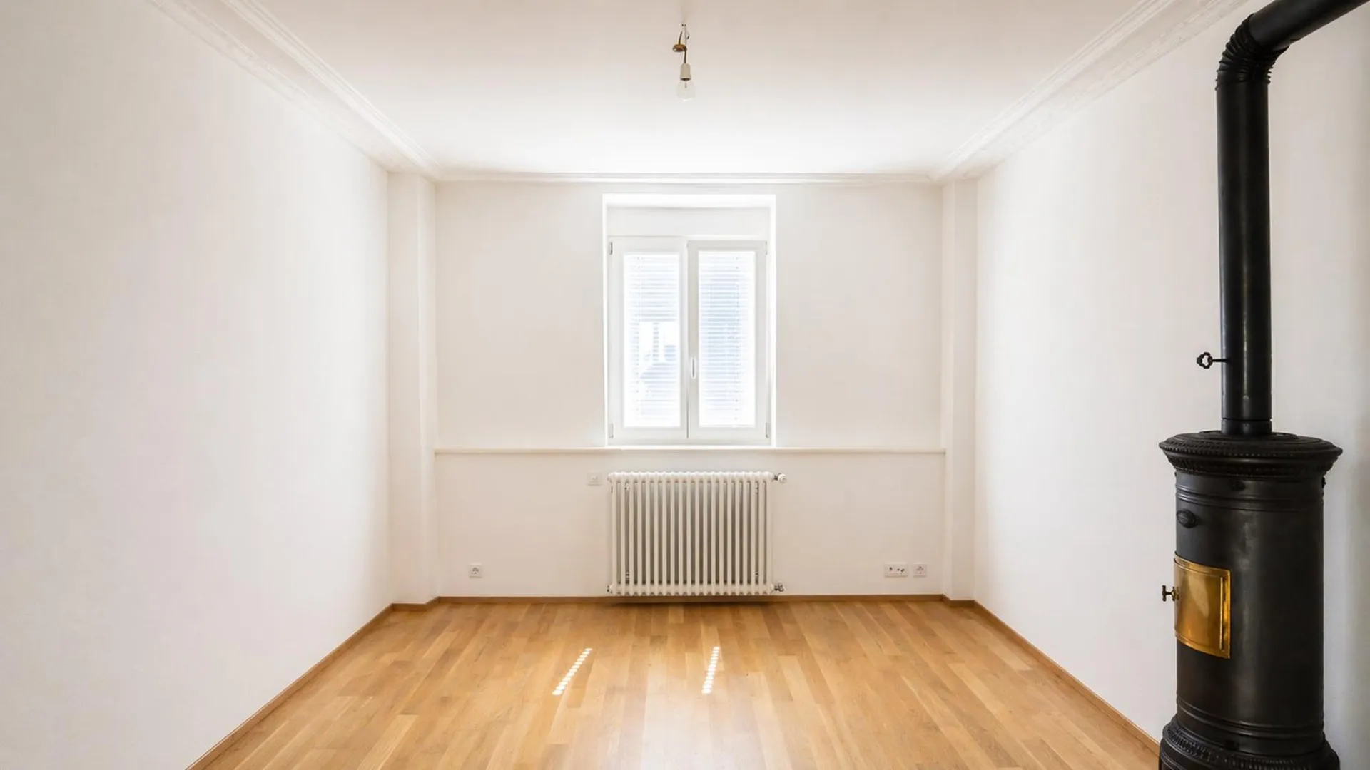 Charmante 4-Zimmer-Maisonette-Wohnung mit Ofen in Basel