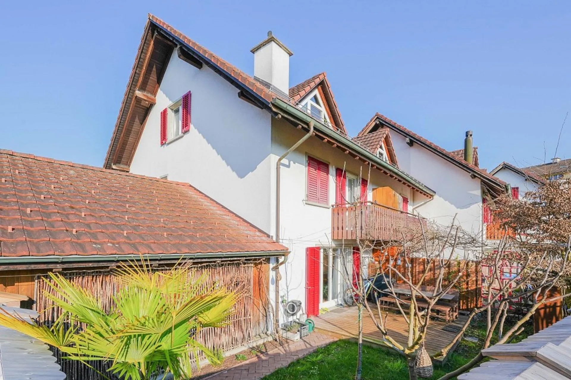 Mitten im Zentrum - und doch so ruhig: 5.5 Zimmer-Eck-Einfamilienhaus
