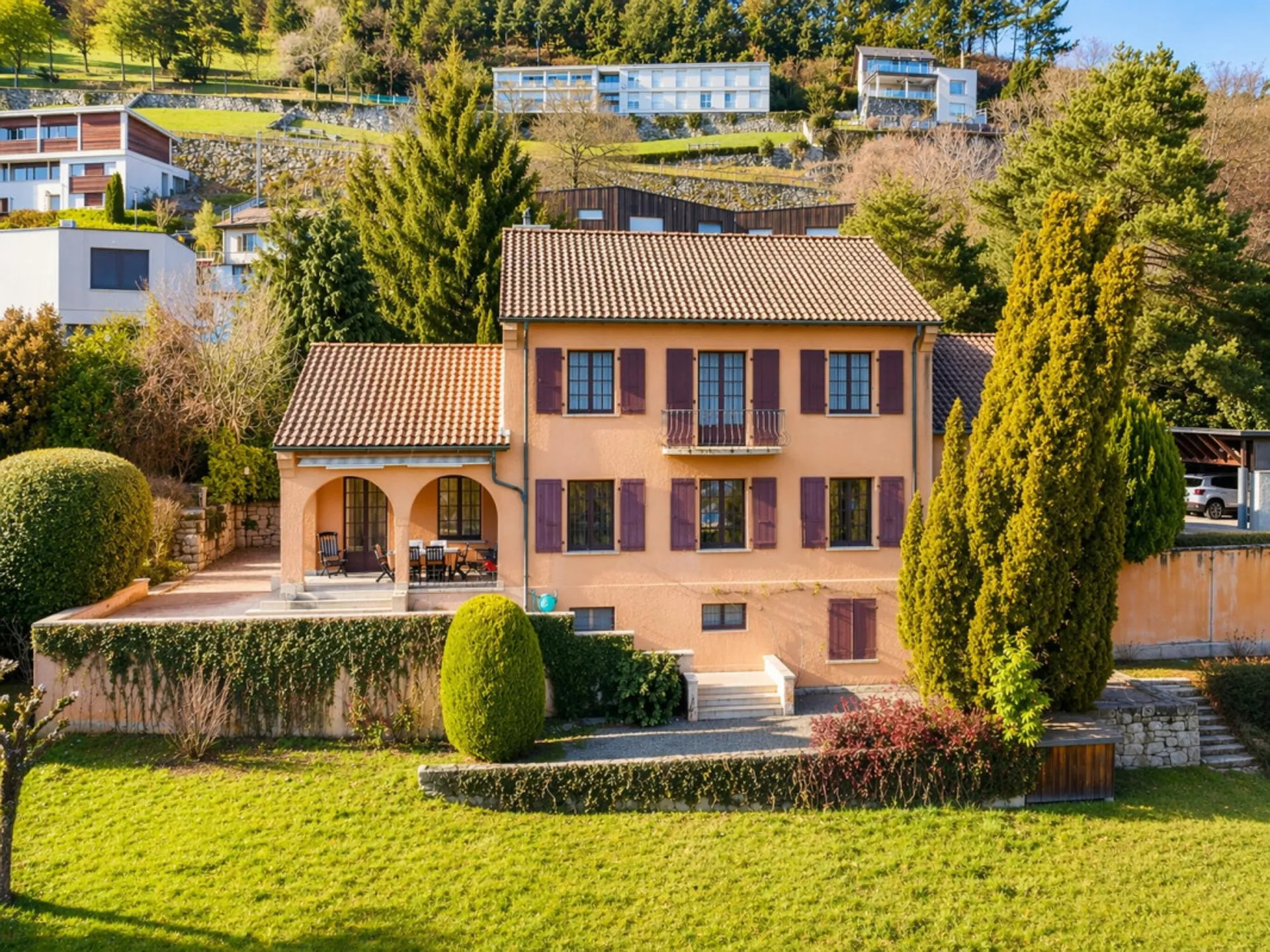 Villa de maître avec parcelle exceptionnelle  Monthey