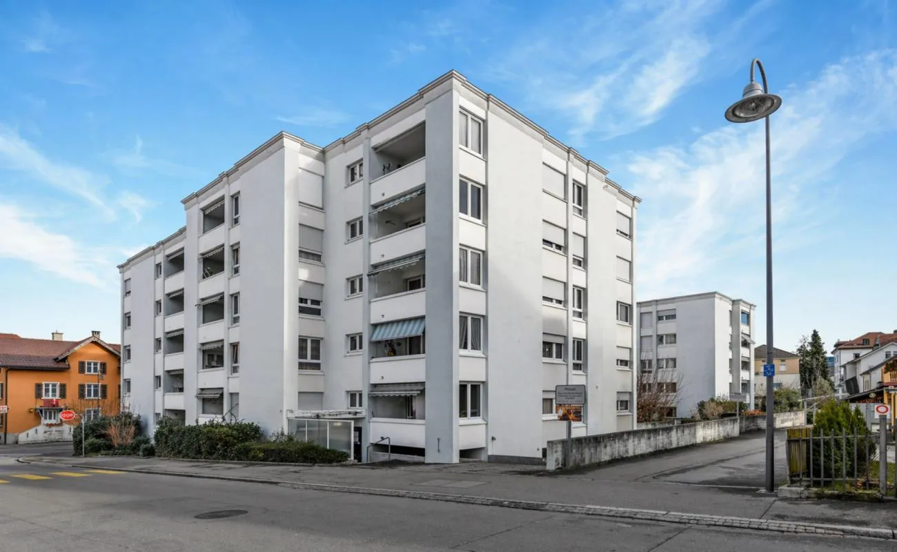 Helle 2 Zi.-Wohnung im Zentrum zu vermieten