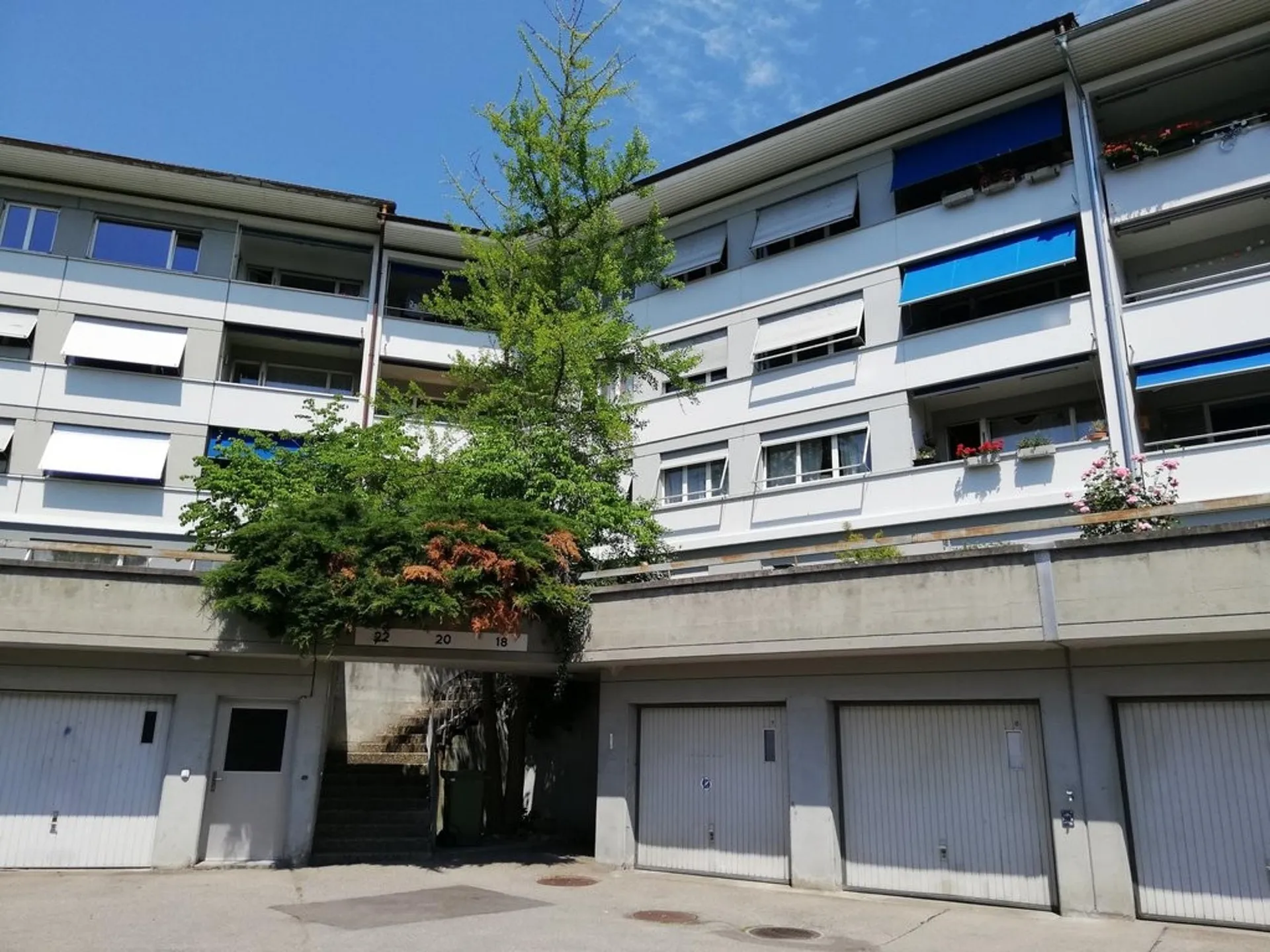 Topmoderne 5-Zimmerwohnung an Traumlage zu vermieten