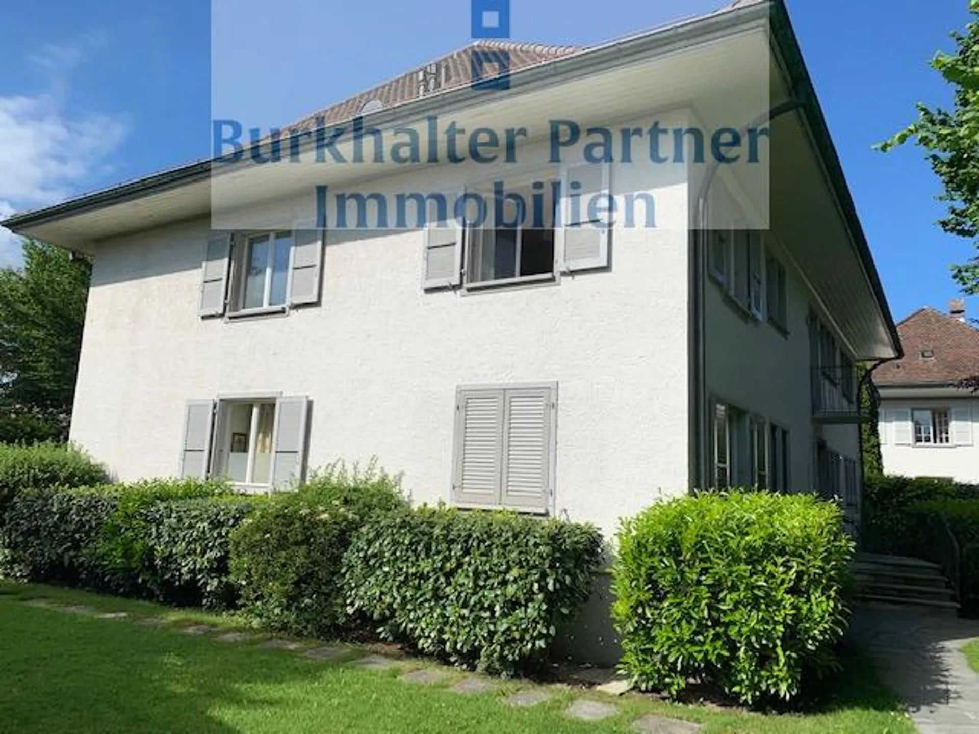 Helle und groszügige 5-Zimmerwohnung in Muri