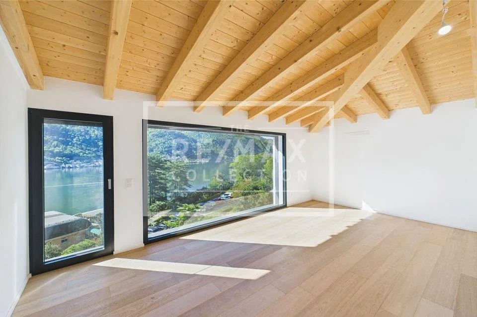 Affascinante Villa con una magnifica vista lago