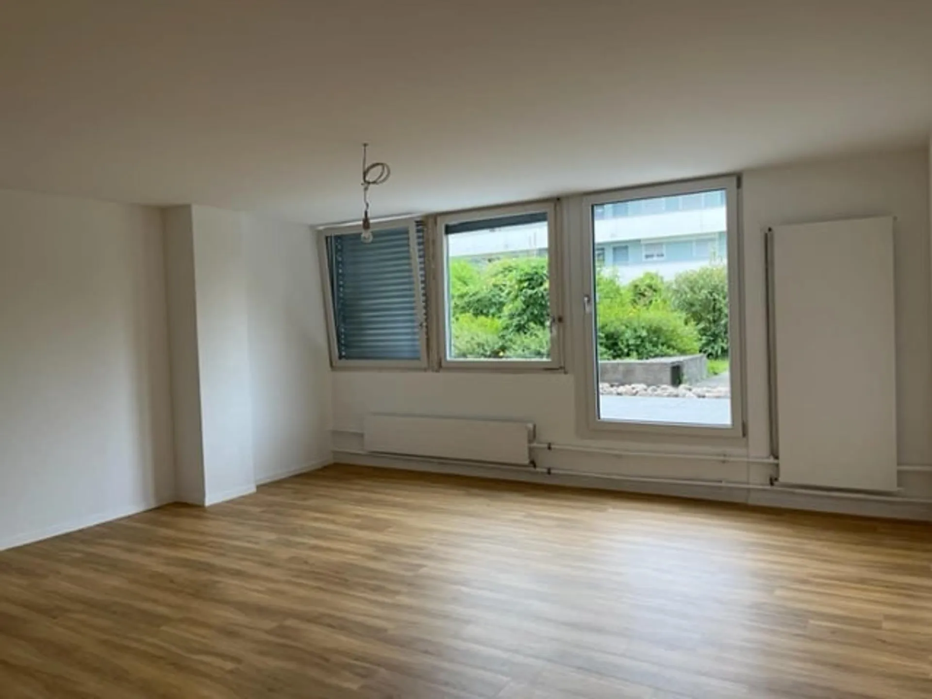 neu renovierte 2 1/2 Zimmer-Wohnung mit Sitzplatz 5 Gehminuten vom Bahnhof Olten