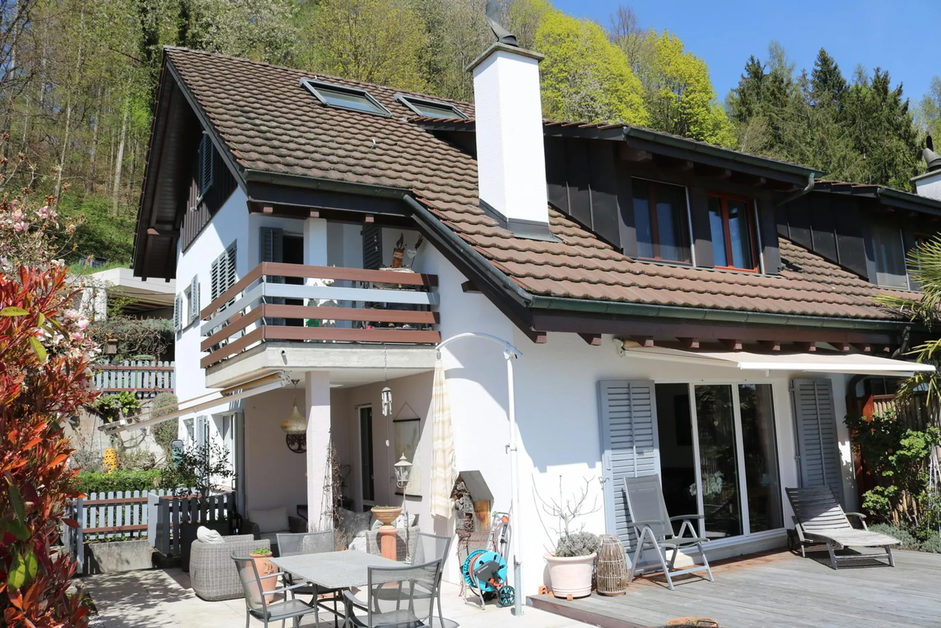 Bijou am Waldrand mit Panoramasicht
