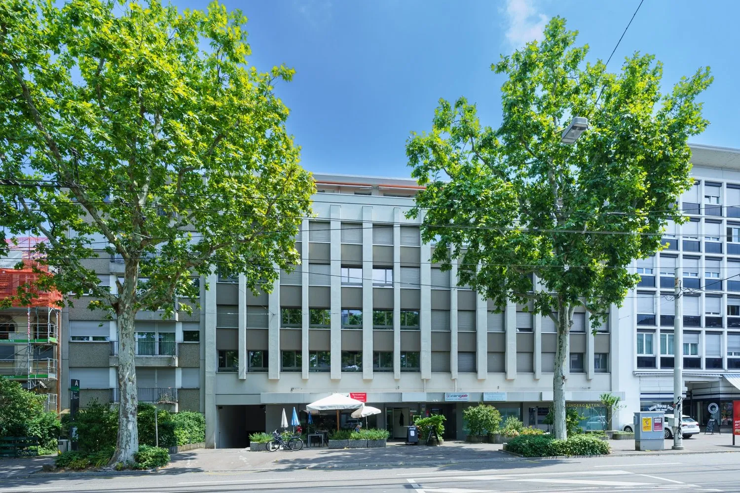 Interessantes Büro auf 2 Ebenen (ehem. Bankfiliale)