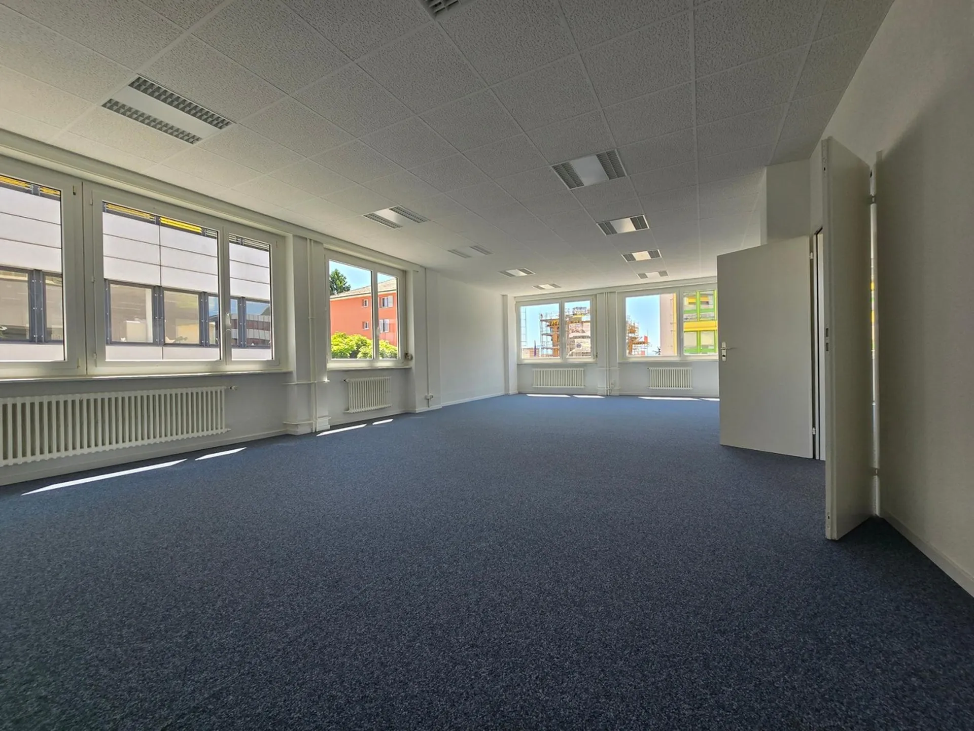 Bureau au 1er étage - 110m2